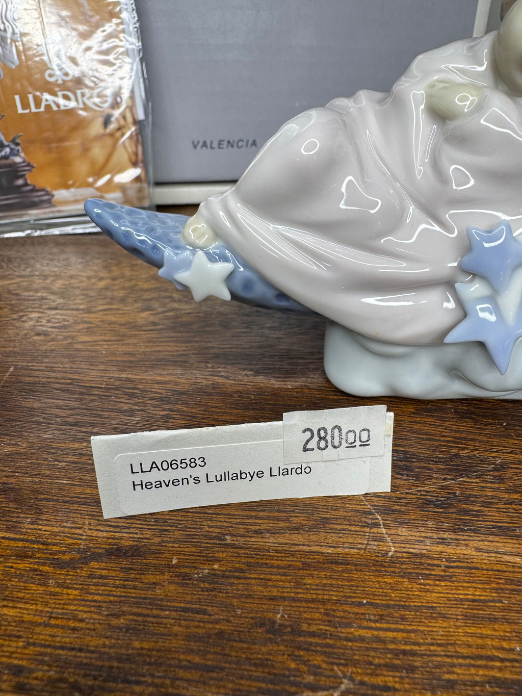 1998 Lladro Heavens Lullaby Girl Asleep on the Moon Figurine w/ Box