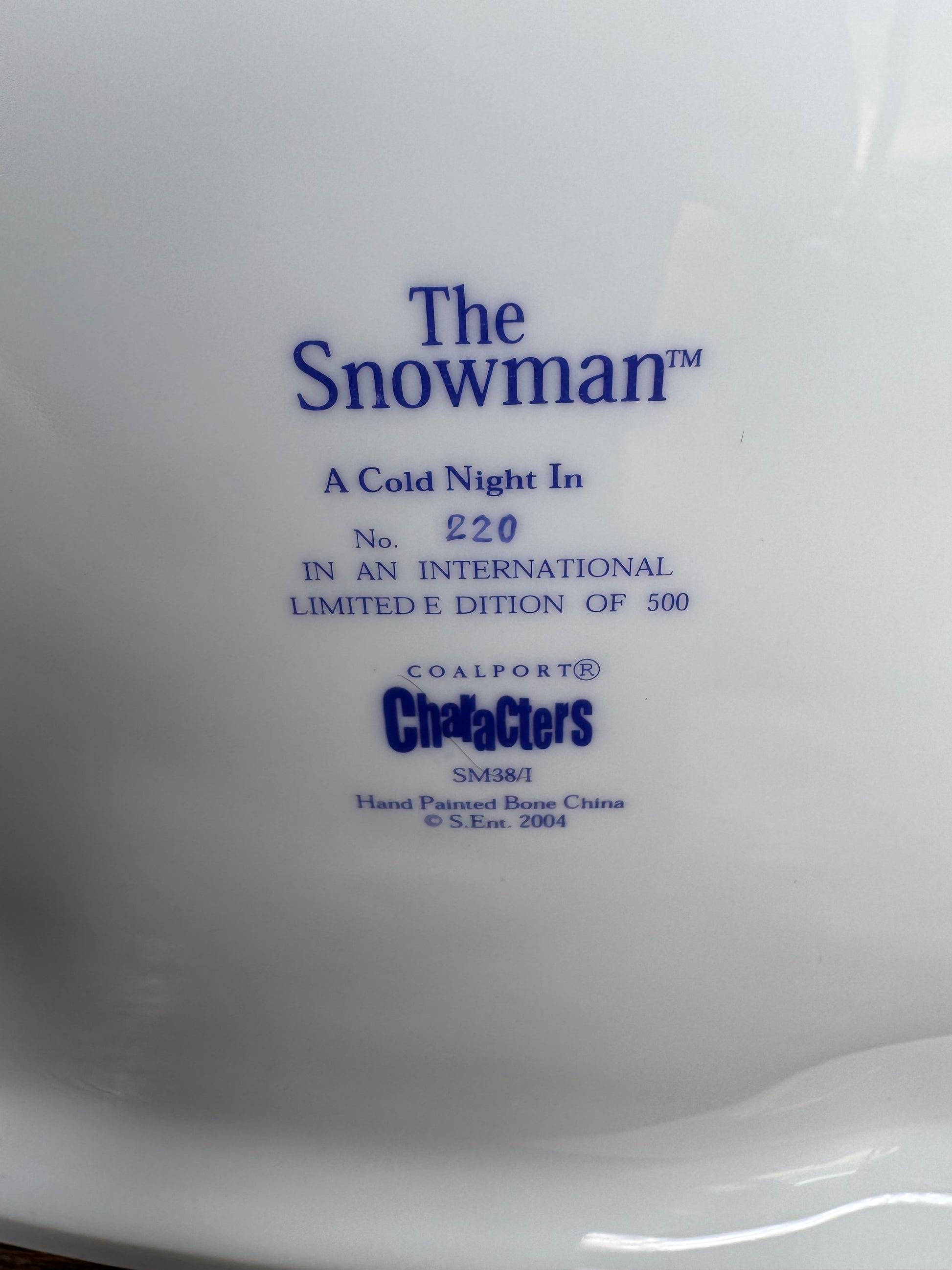 Numbered 2004 Coalport "A Cold Night In" from The Snowman Collection Limited Edition w/ Box