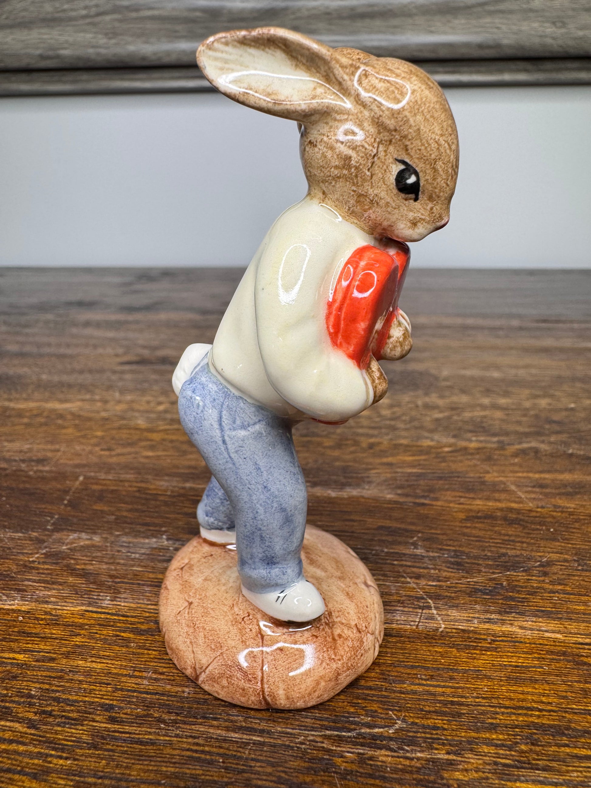 Royal Doulton "Sweetheart" Bunnykins Figurine