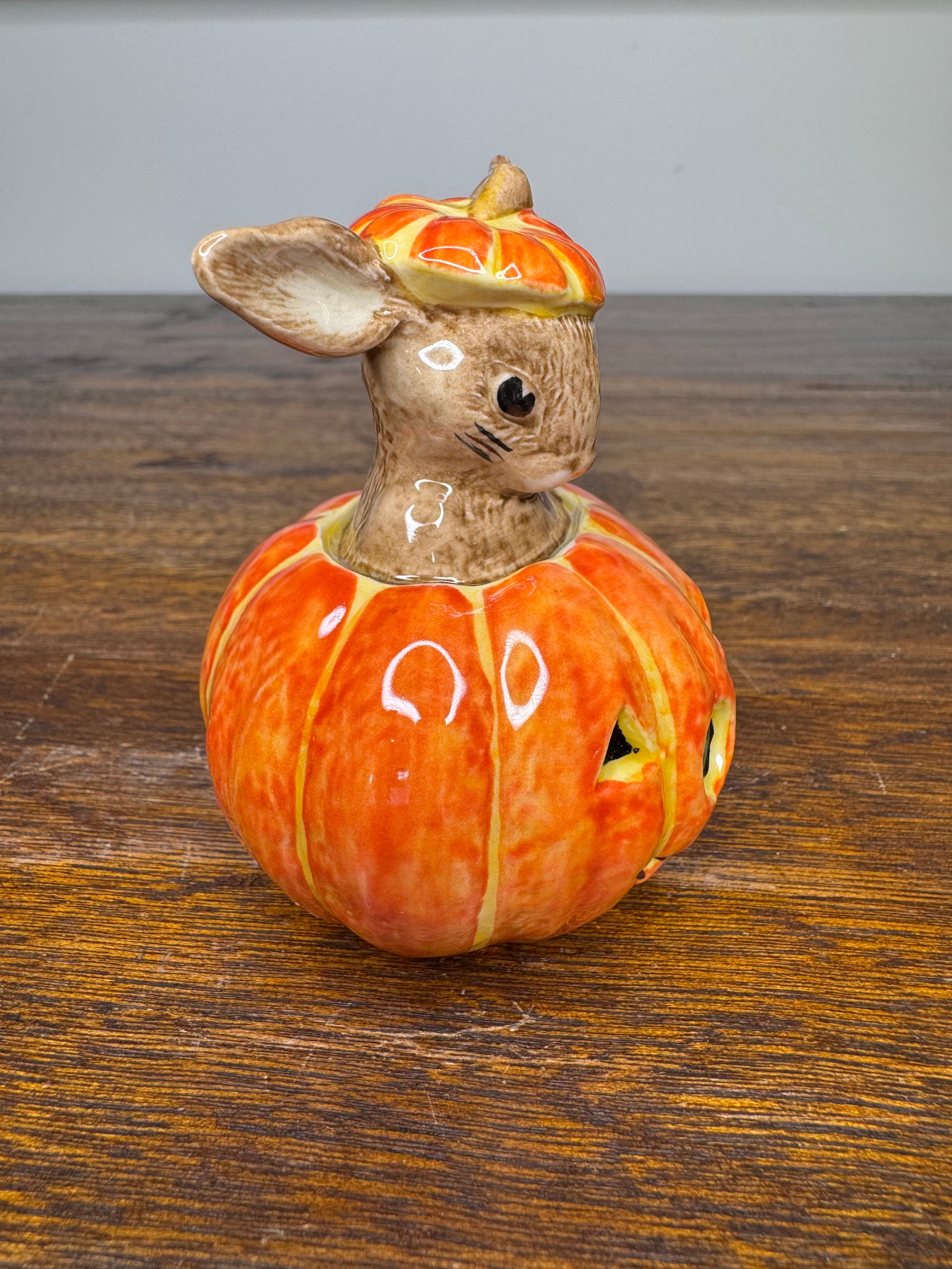 1993 Royal Doulton Halloween Bunnykins Figurine