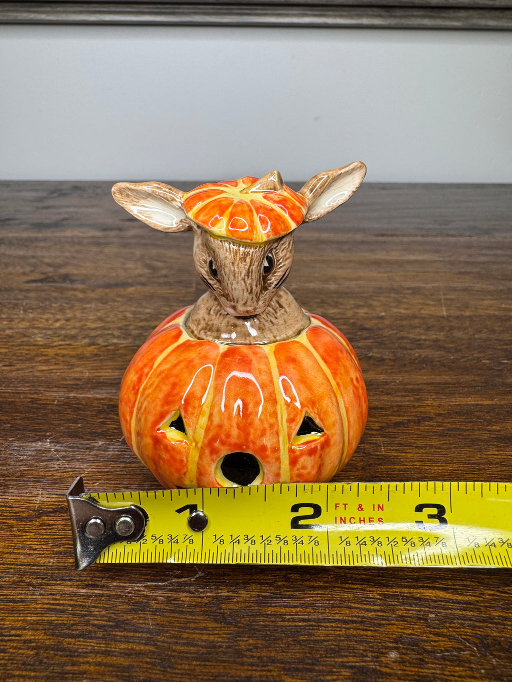 1993 Royal Doulton Halloween Bunnykins Figurine
