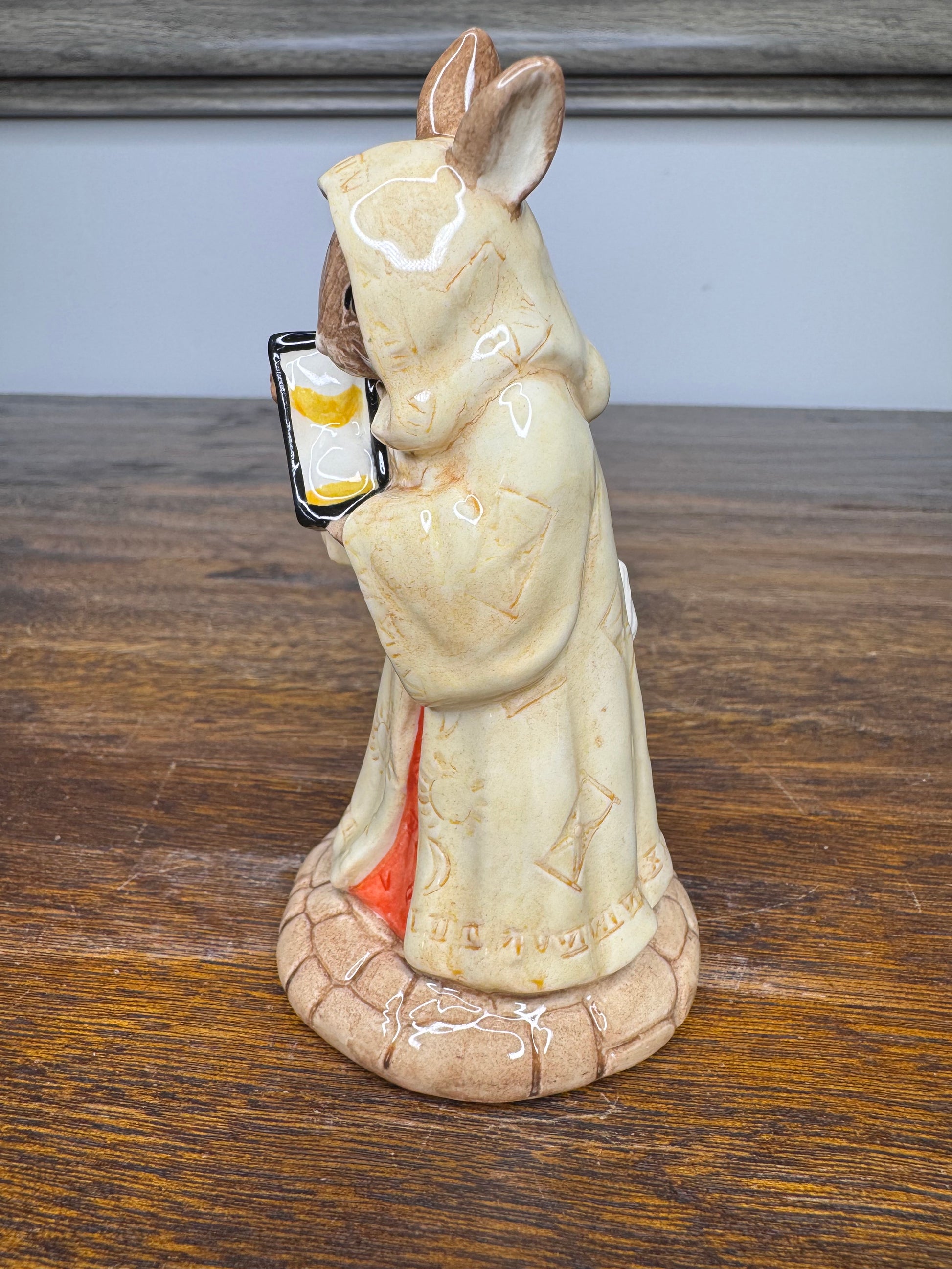 2001 Royal Doulton "Sands Of Time" Bunnykin Bunny of the Year Figurine