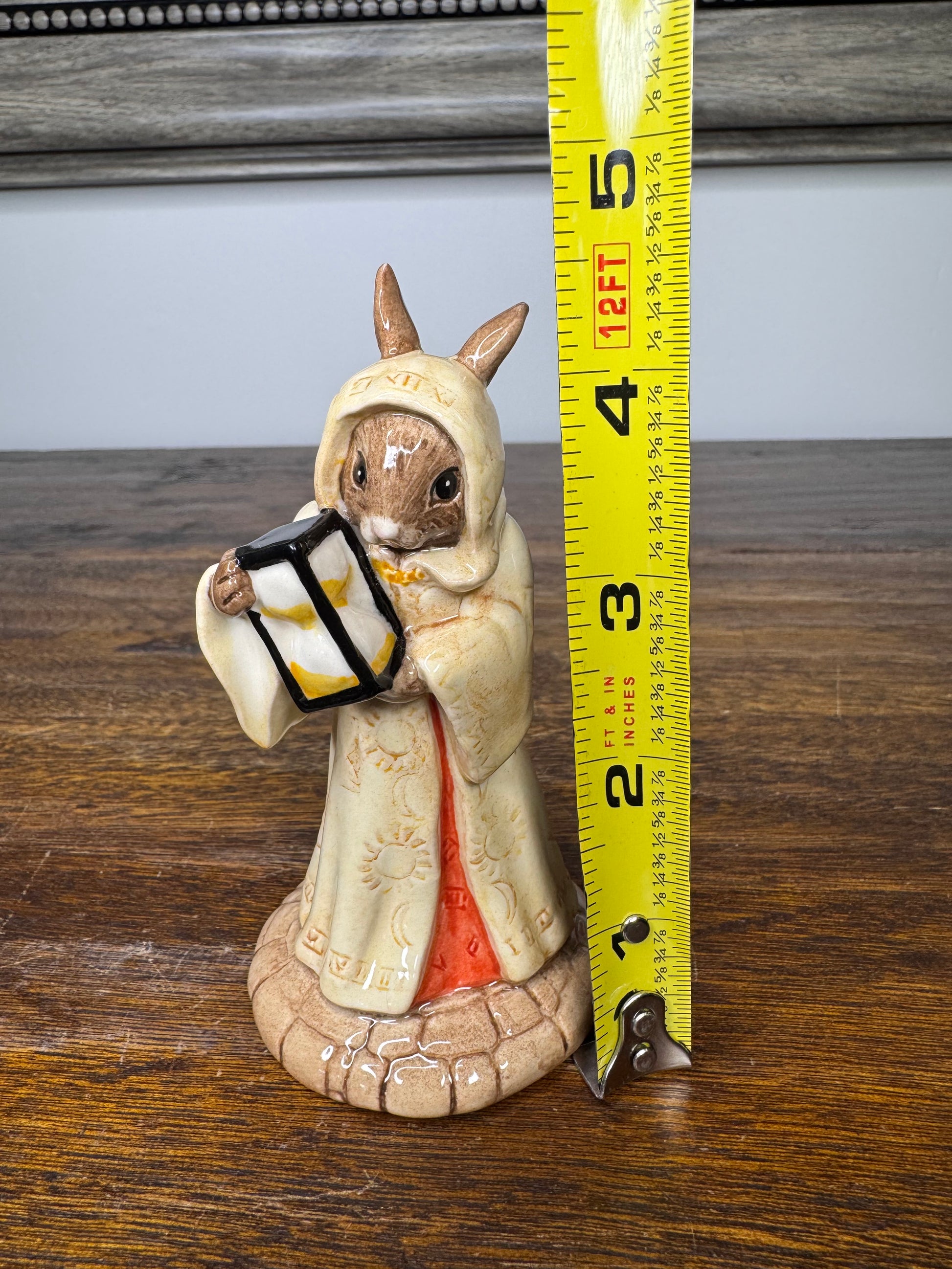 2001 Royal Doulton "Sands Of Time" Bunnykin Bunny of the Year Figurine