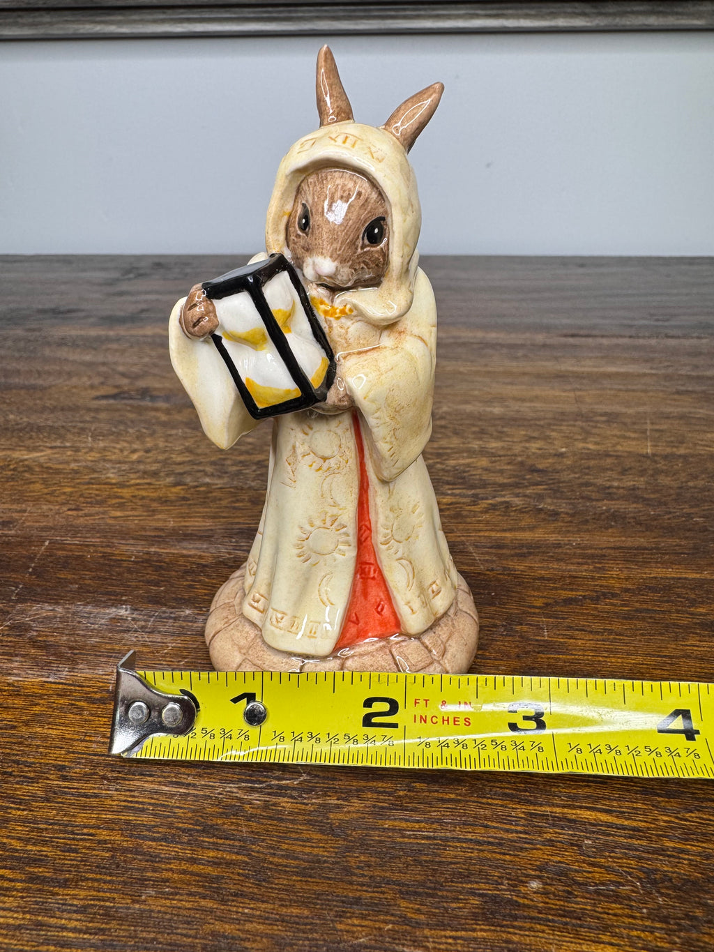2001 Royal Doulton "Sands Of Time" Bunnykin Bunny of the Year Figurine