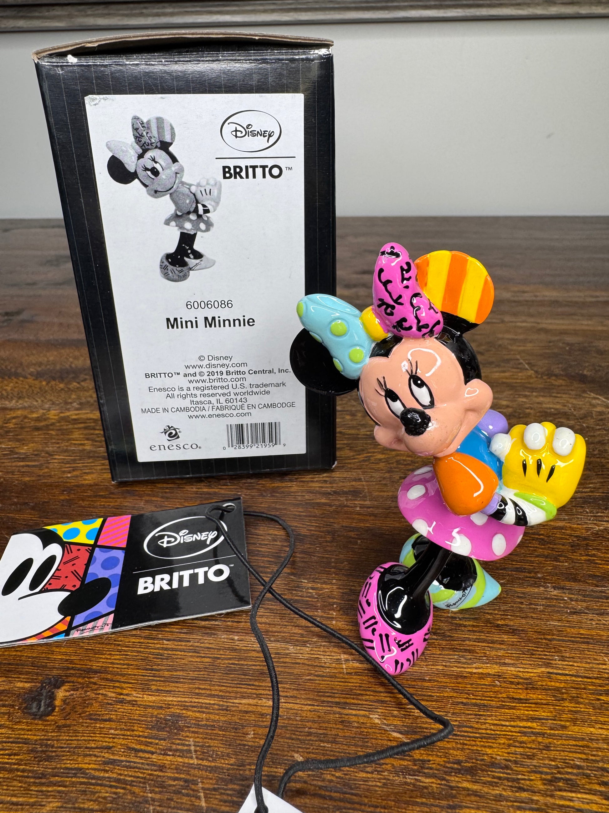 Disney by Britto Mini Minnie Mouse Figurine