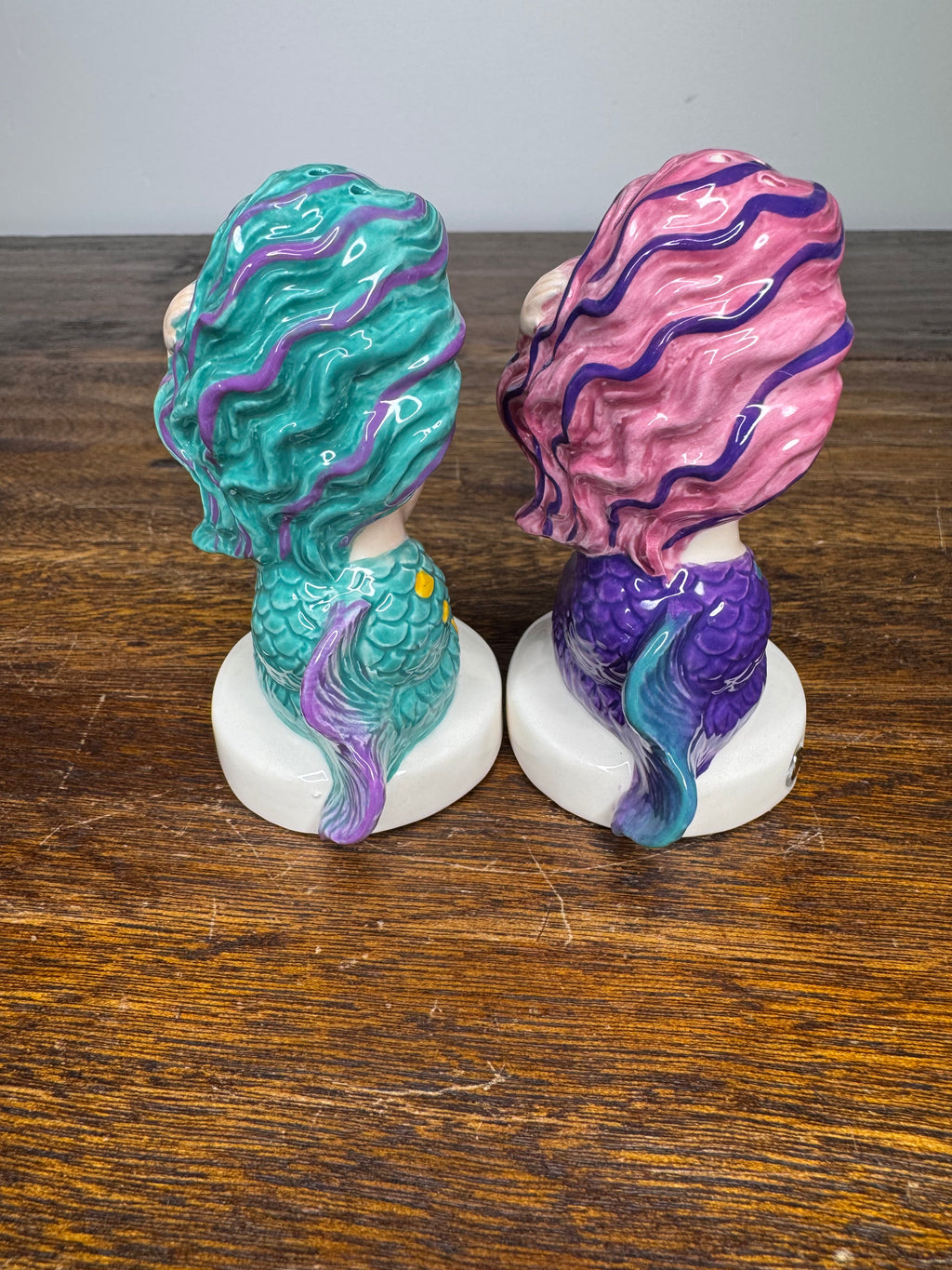 NIB Magnetic Mermaid Salt and Pepper Shakers