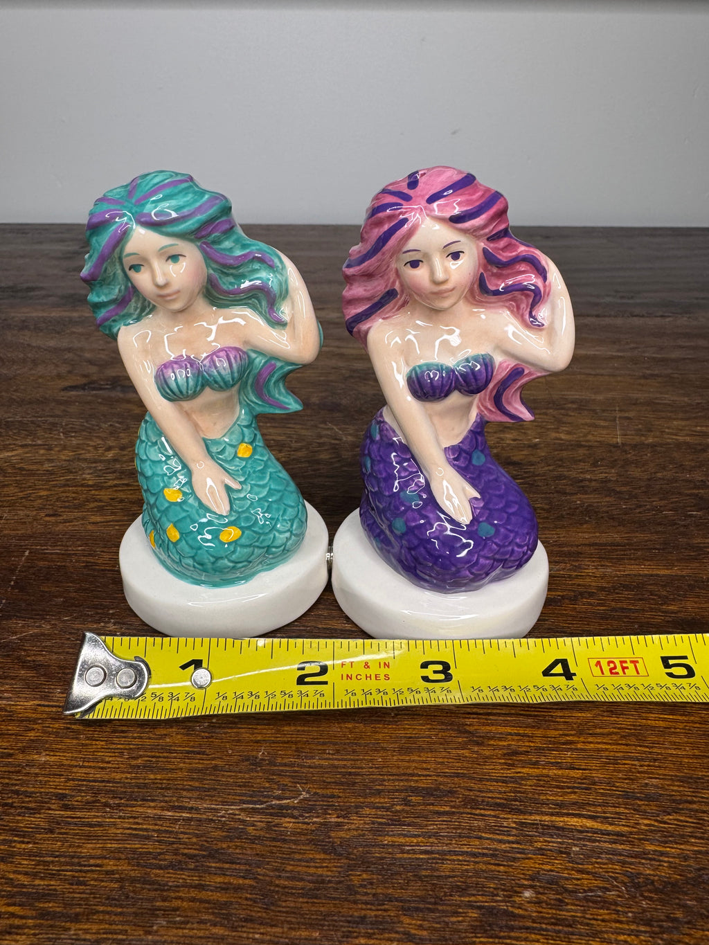 NIB Magnetic Mermaid Salt and Pepper Shakers