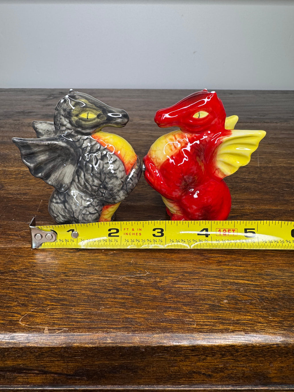 NIB Magnetic Dragon Salt and Pepper Shakers