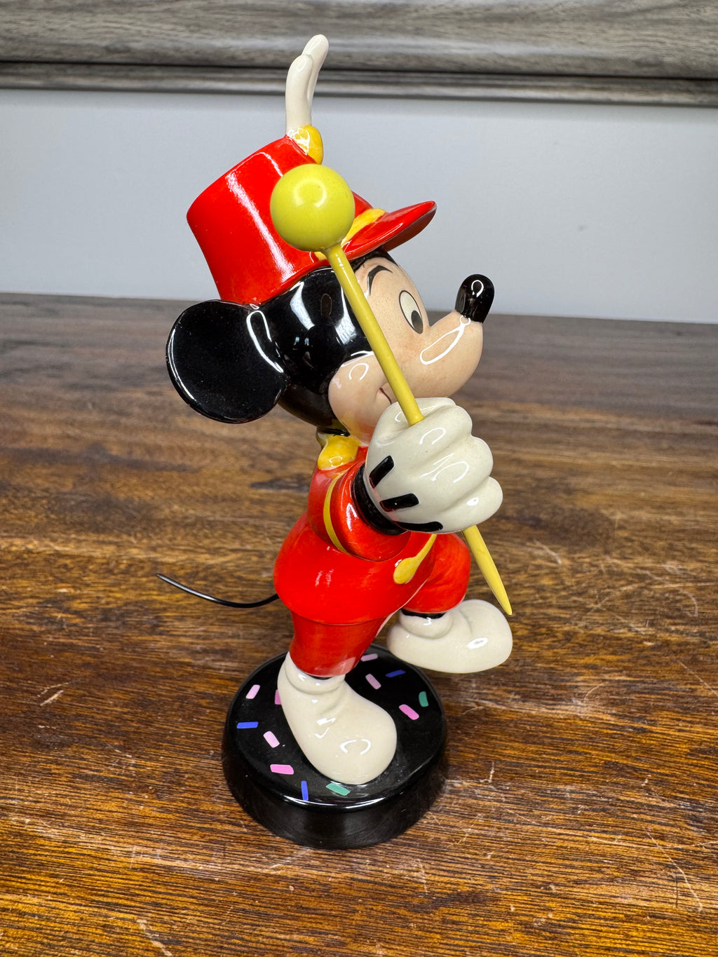 RARE Royal Doulton Limited Edition Mickey Mouse Club Mickey Mouse w/COA, Box