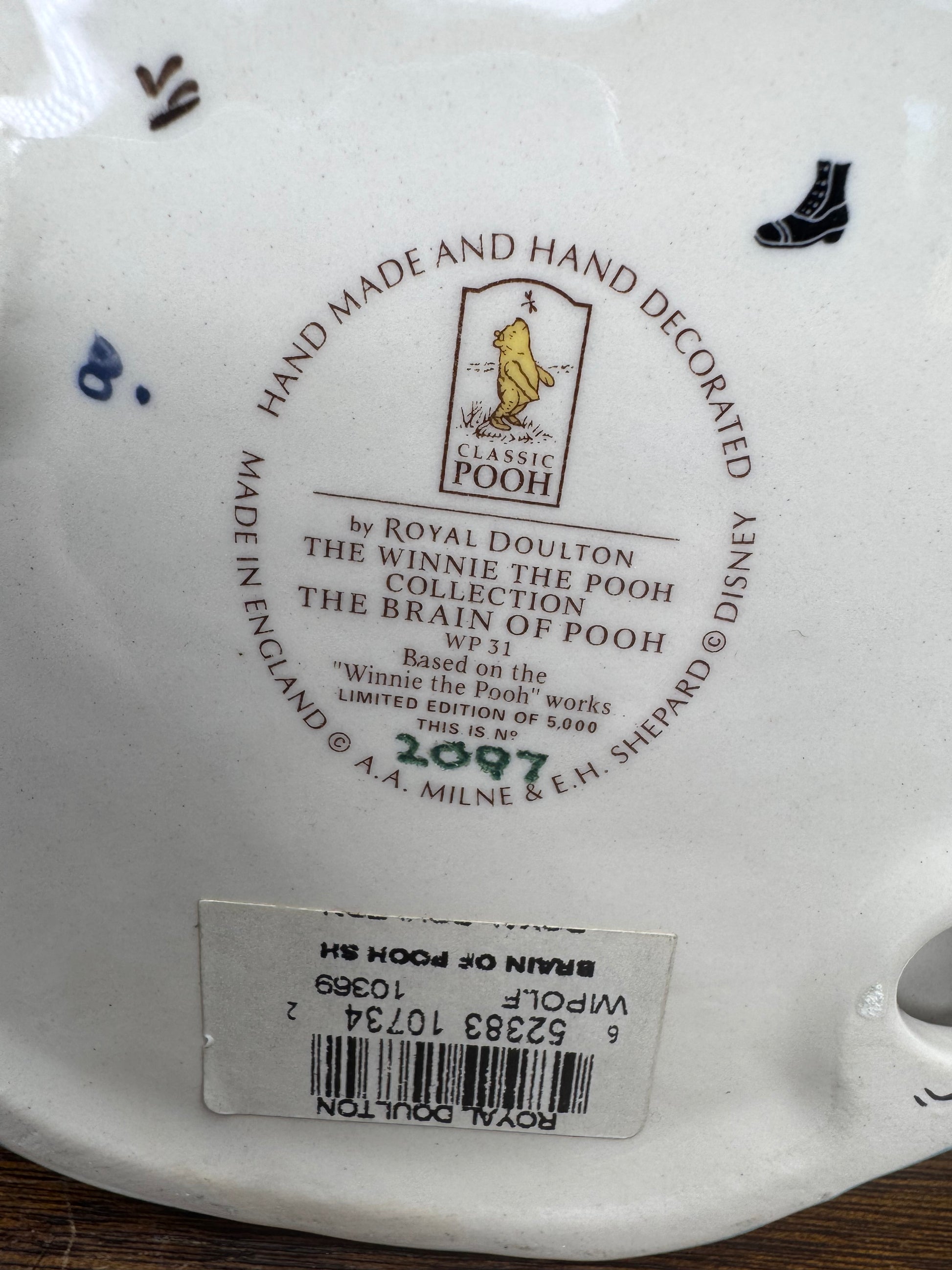 Limited Edition Royal Doulton "The Brain Of Pooh" Winnie the Pooh Figurine w/ Box