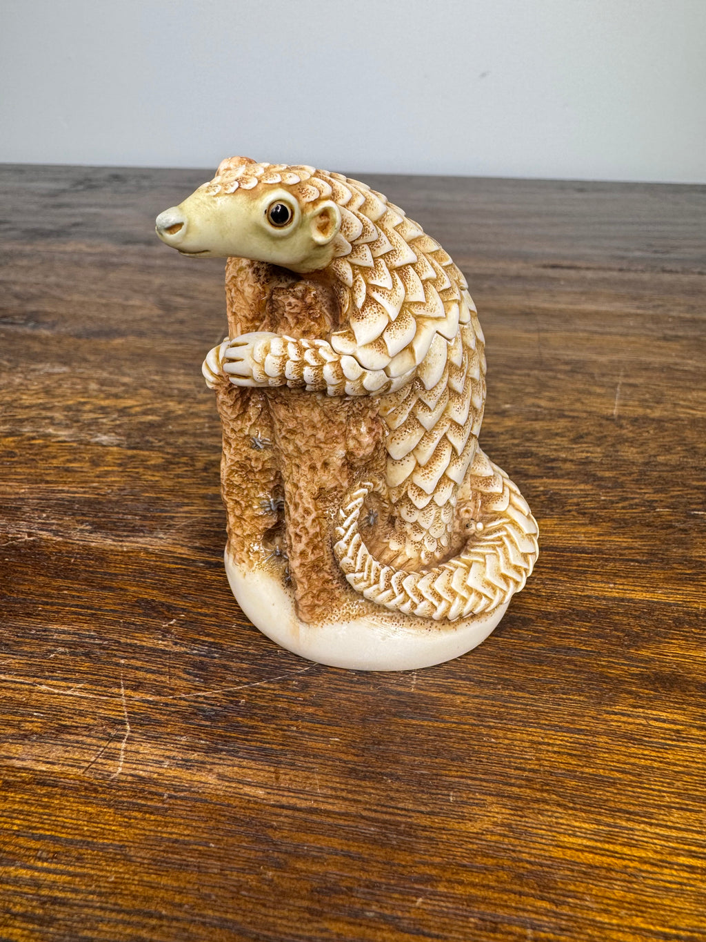 Harmony Kingdom "King Of The Hill" Pangolin Anteater Trinket Box