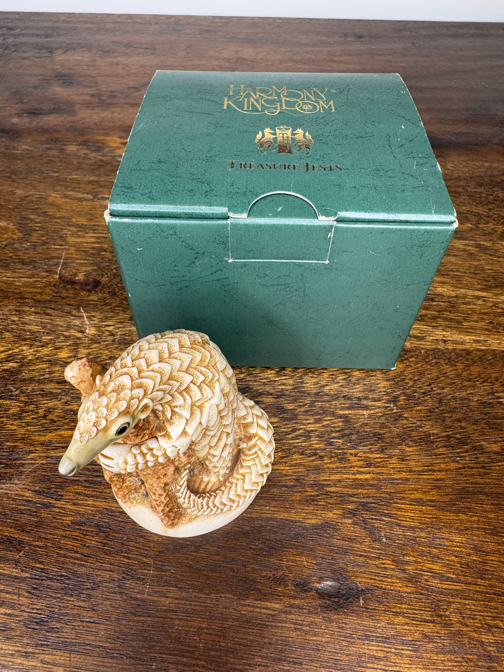 Harmony Kingdom "King Of The Hill" Pangolin Anteater Trinket Box