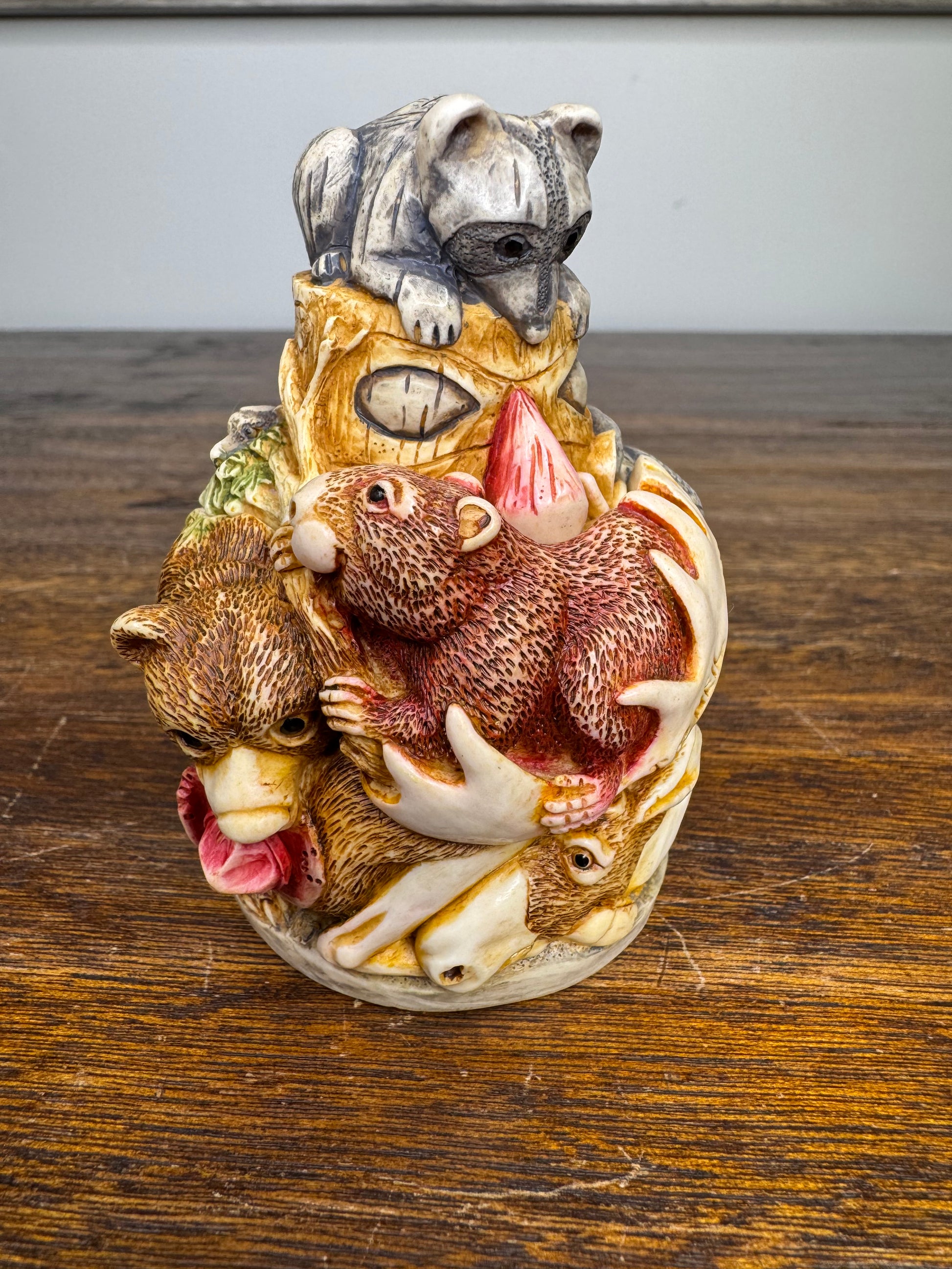 Harmony Kingdom "True North" Trinket Box