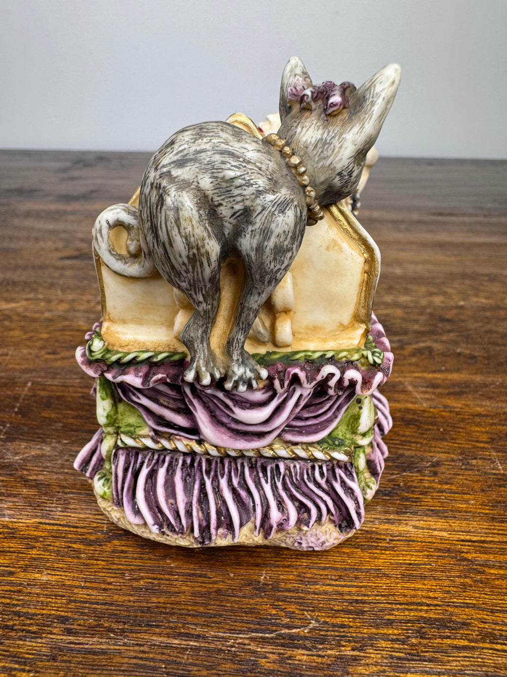 Harmony Kingdom Clare De Lune Josephine and the Cat Trinket Box