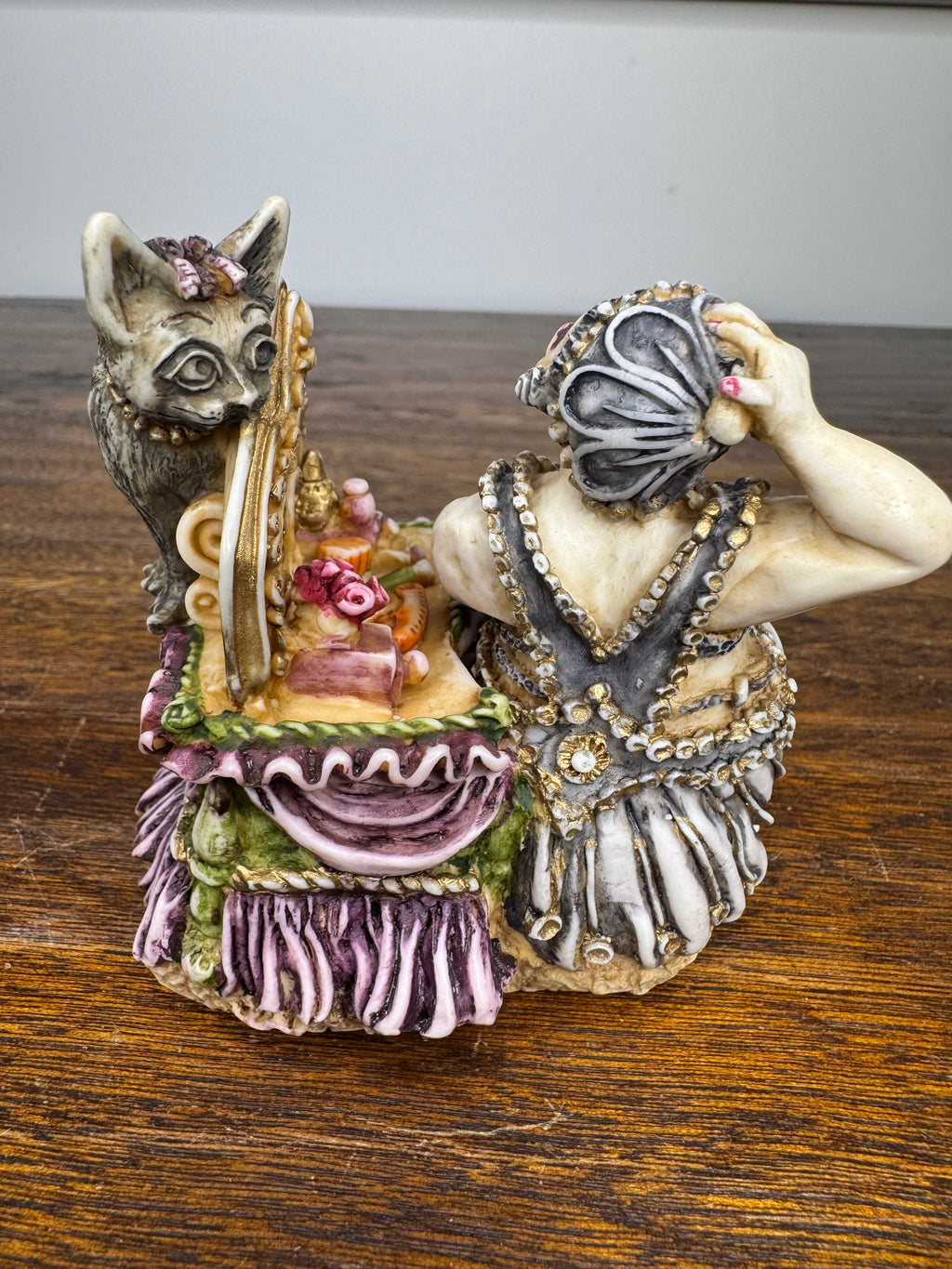 Harmony Kingdom Clare De Lune Josephine and the Cat Trinket Box