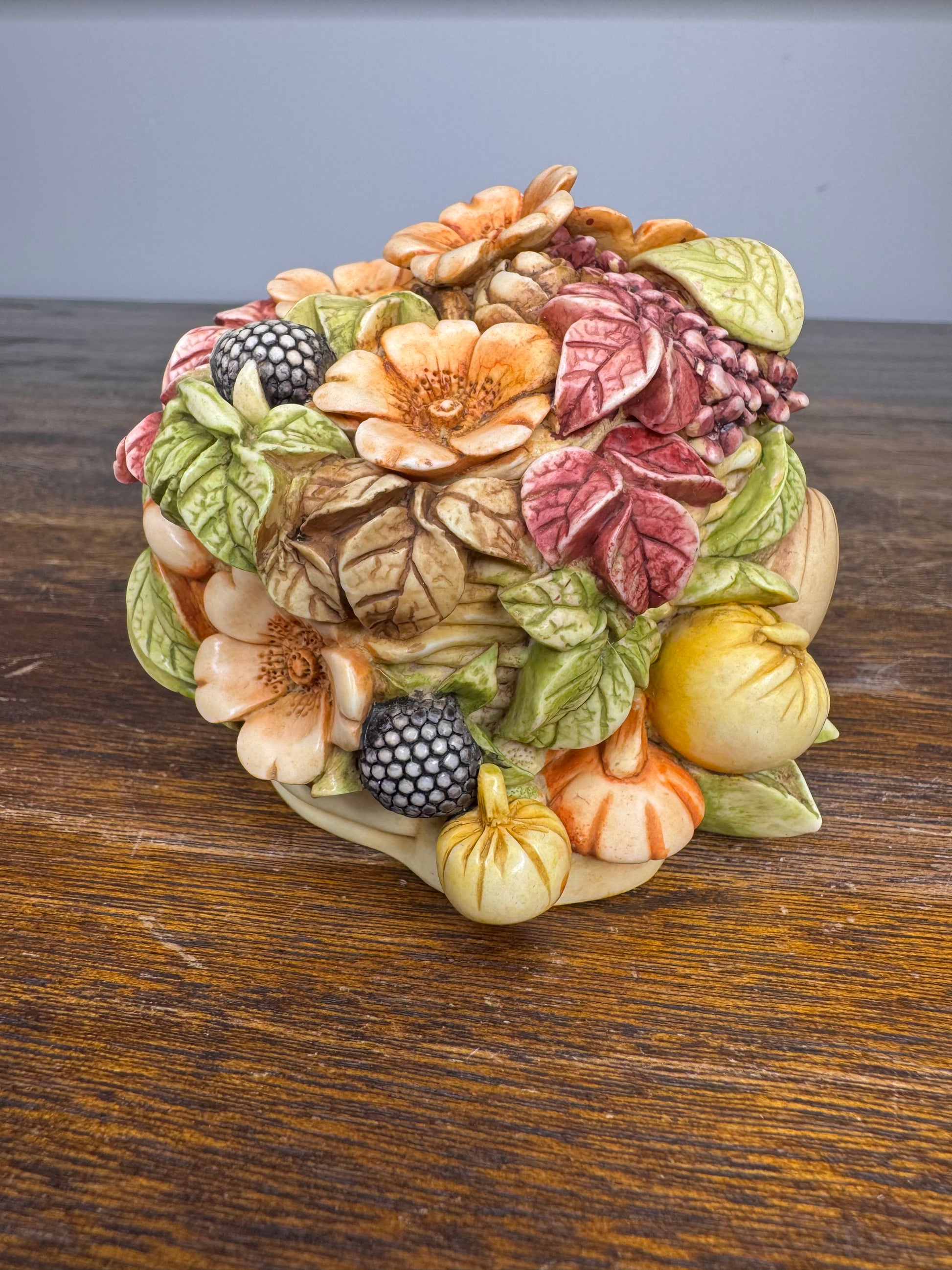 1999 Harmony Kingdom Harmony Garden Halloween Bouquet Trinket Box