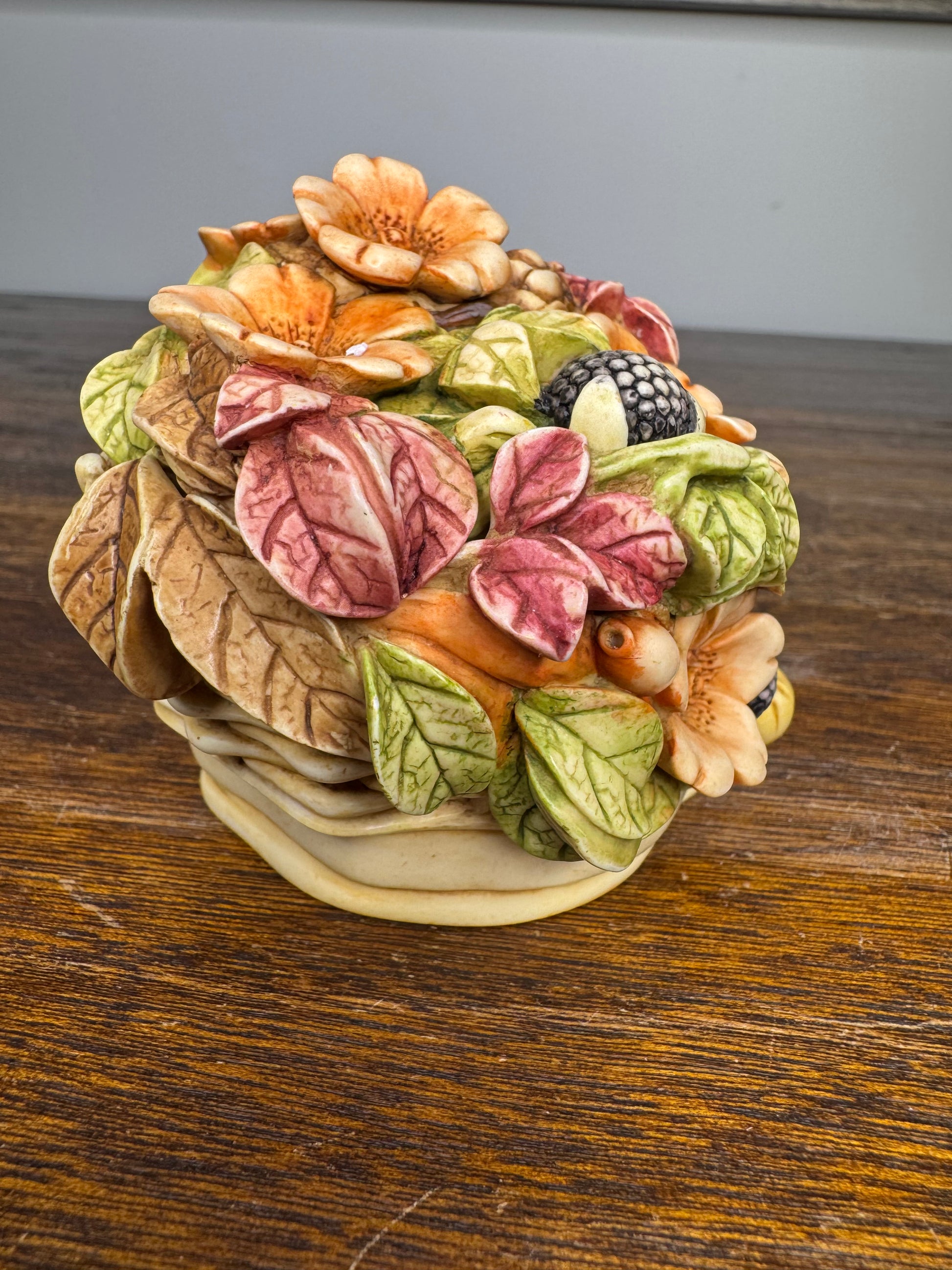 1999 Harmony Kingdom Harmony Garden Halloween Bouquet Trinket Box