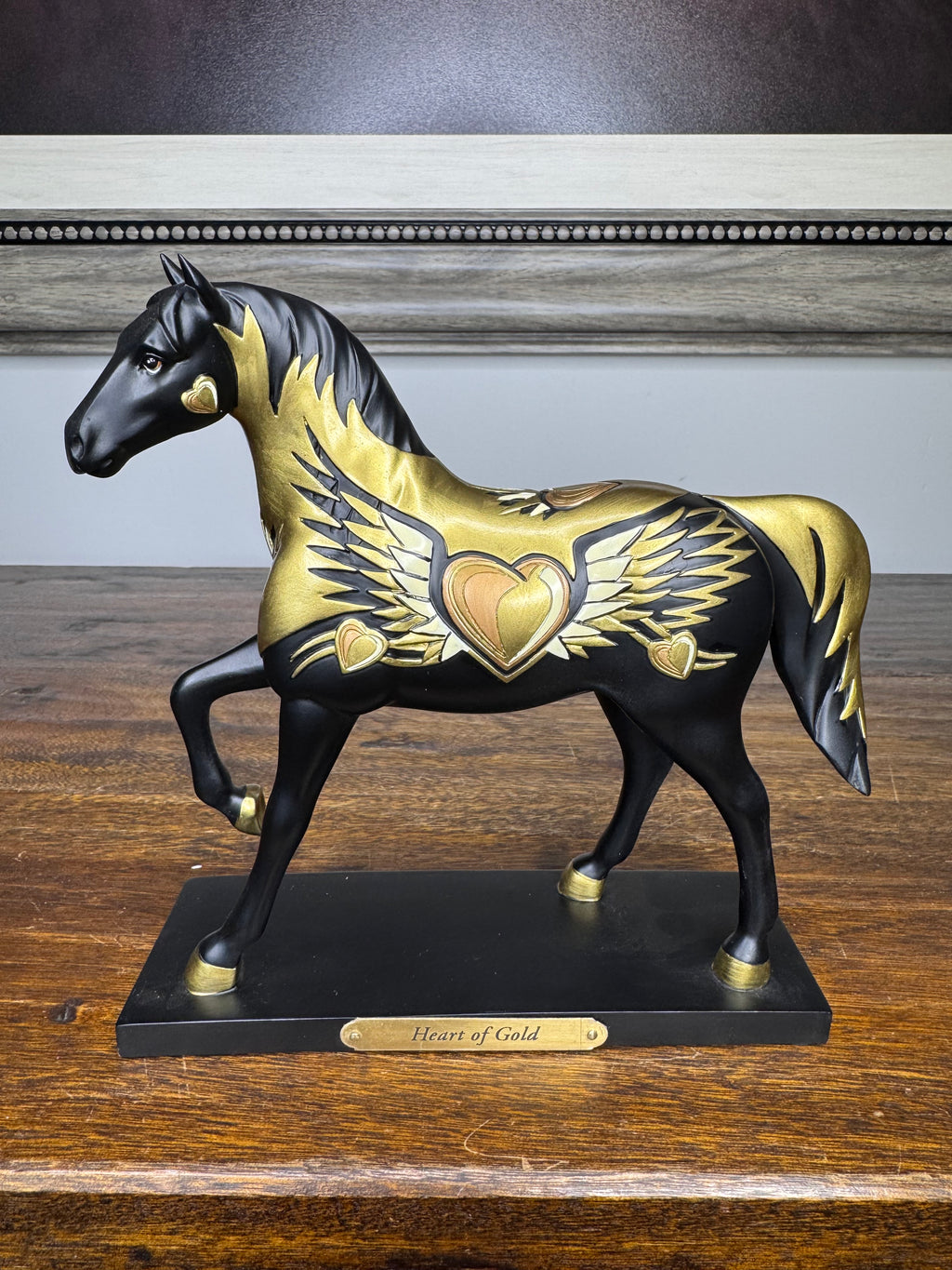 Trail of Painted Ponies 1E Low Number "Heart of Gold" Figurine w/ Box