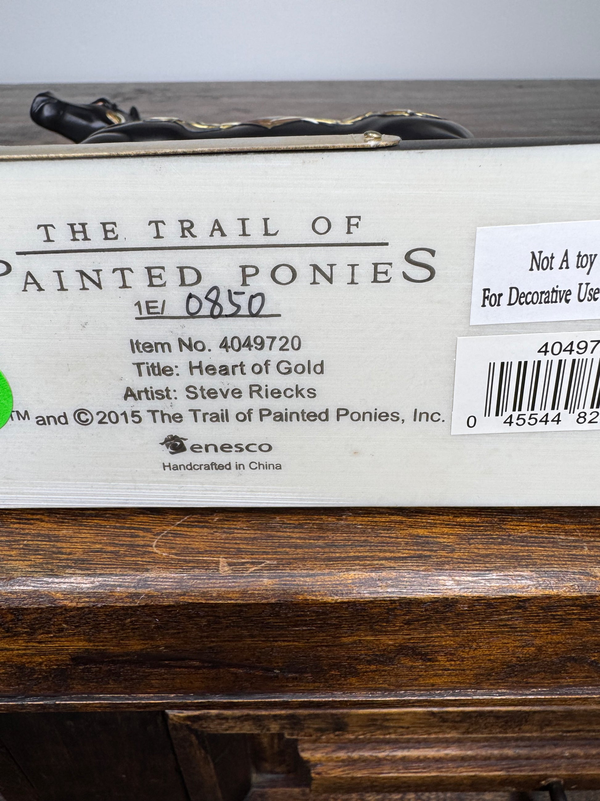 Trail of Painted Ponies 1E Low Number "Heart of Gold" Figurine w/ Box