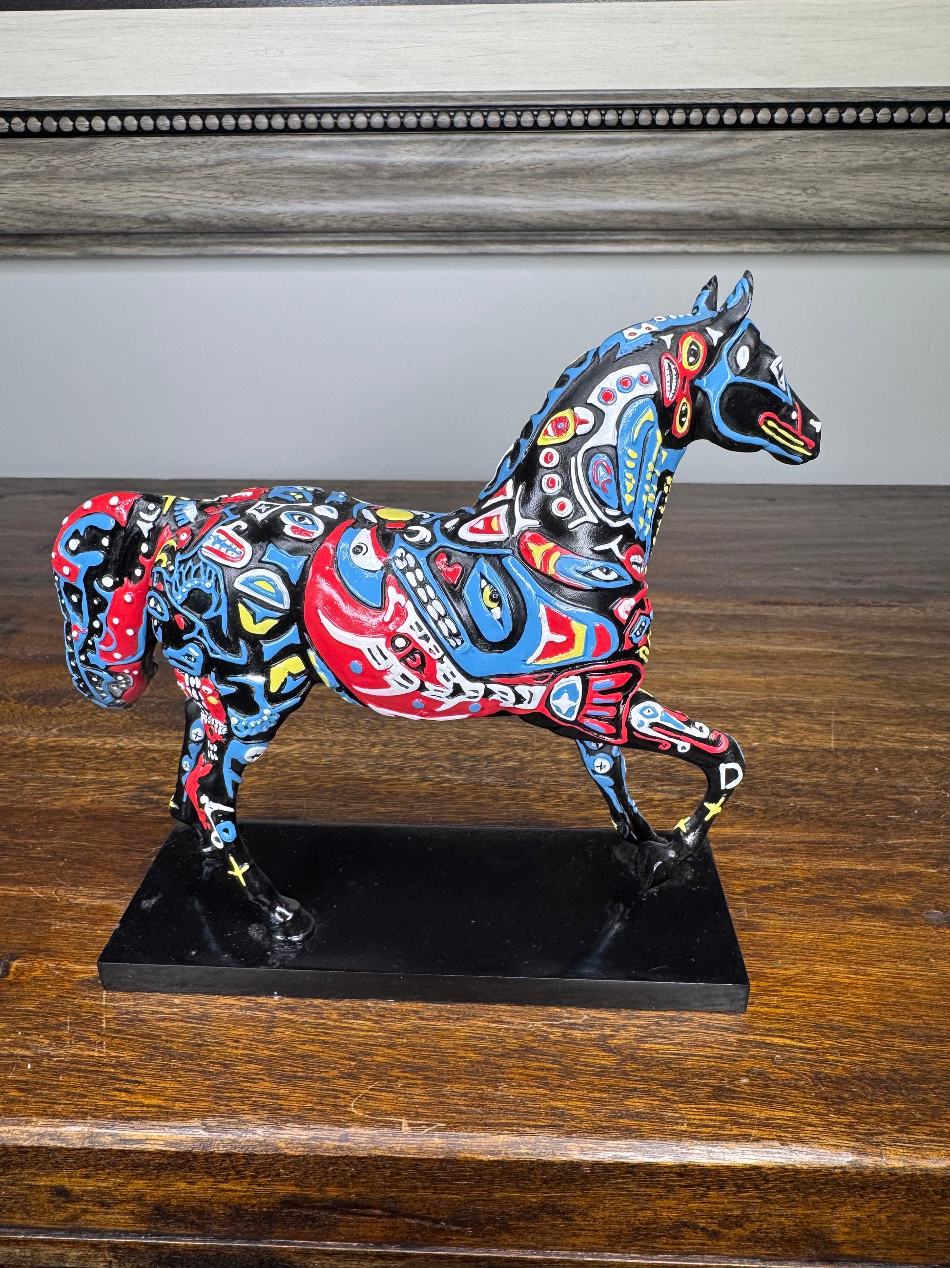 Trail of Painted Ponies Spirits Of The Northwest 1E Figurine w/ Box