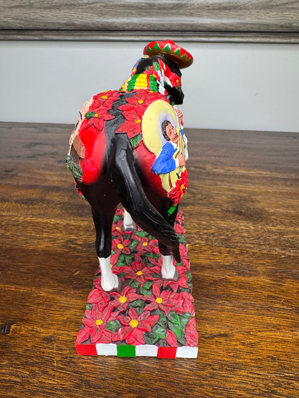 Trail of Painted Ponies Feliz Navidad 1st Ed w/ Original Box