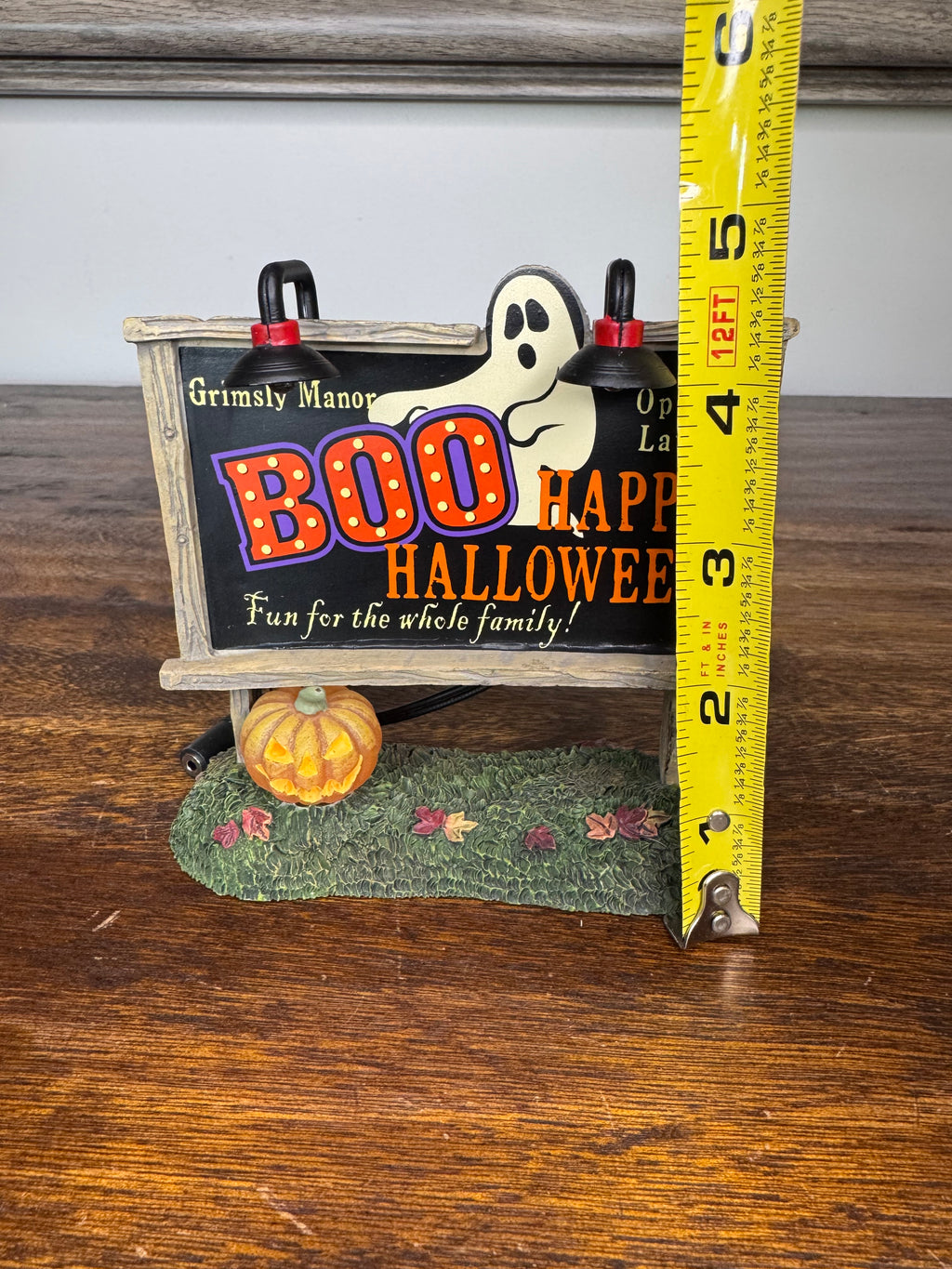 New in Box Dept 56 Halloween Village Accessory Boo Lit Billboard