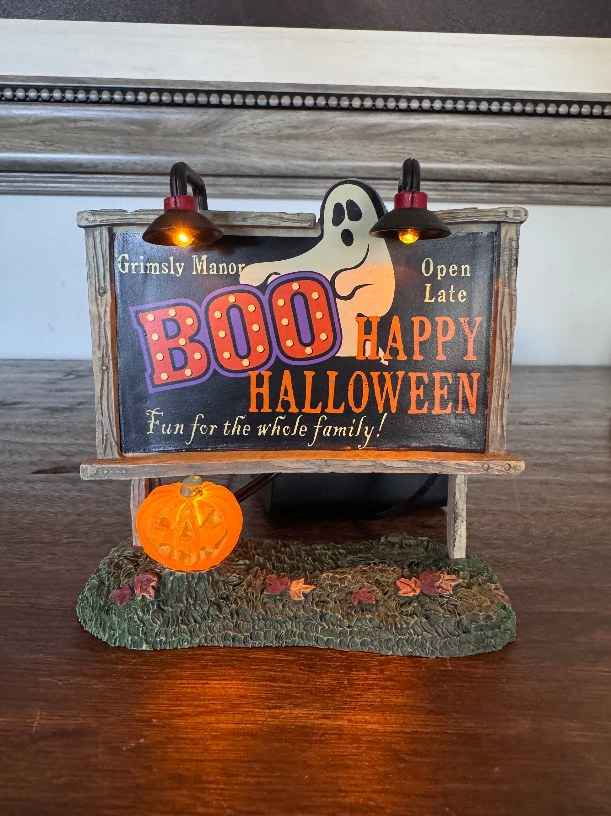 New in Box Dept 56 Halloween Village Accessory Boo Lit Billboard