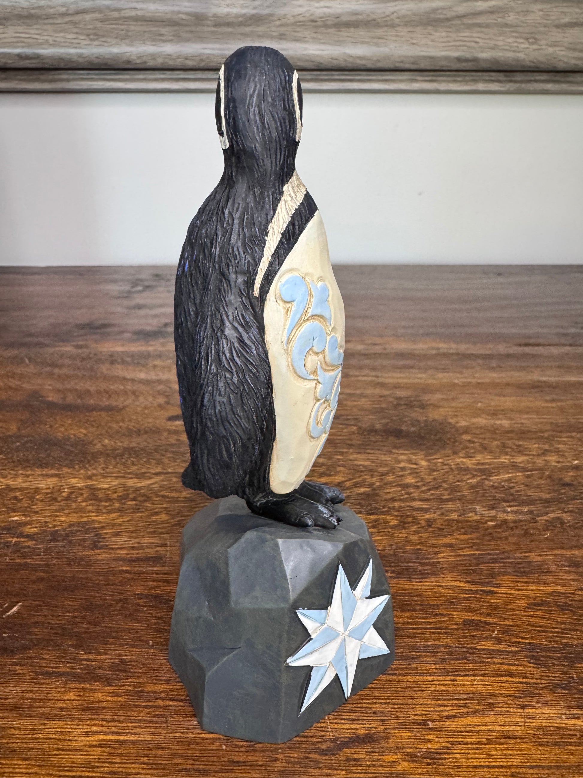 New in Box Jim Shore Heartwood Creek Galapagos Penguin