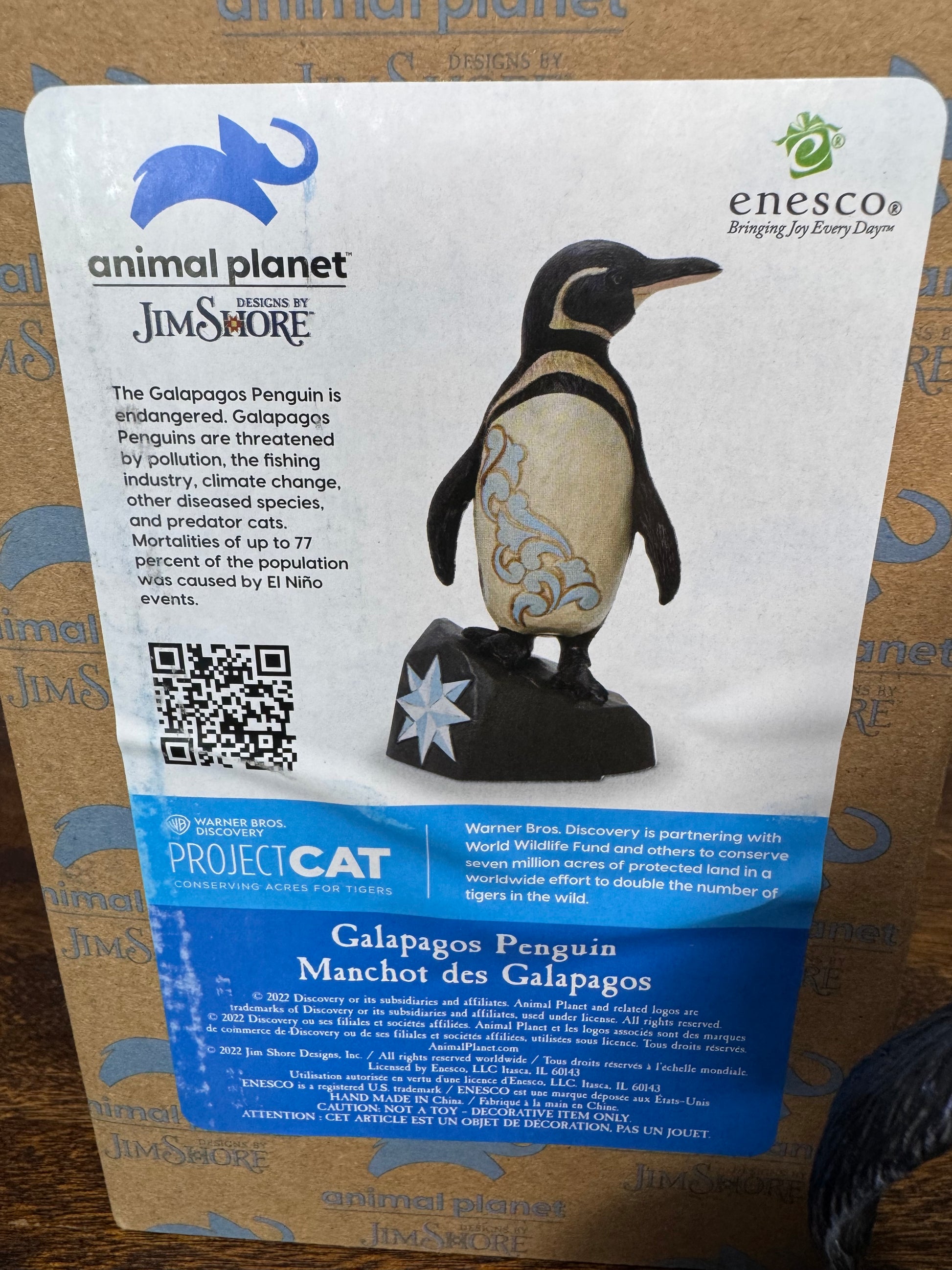 New in Box Jim Shore Heartwood Creek Galapagos Penguin