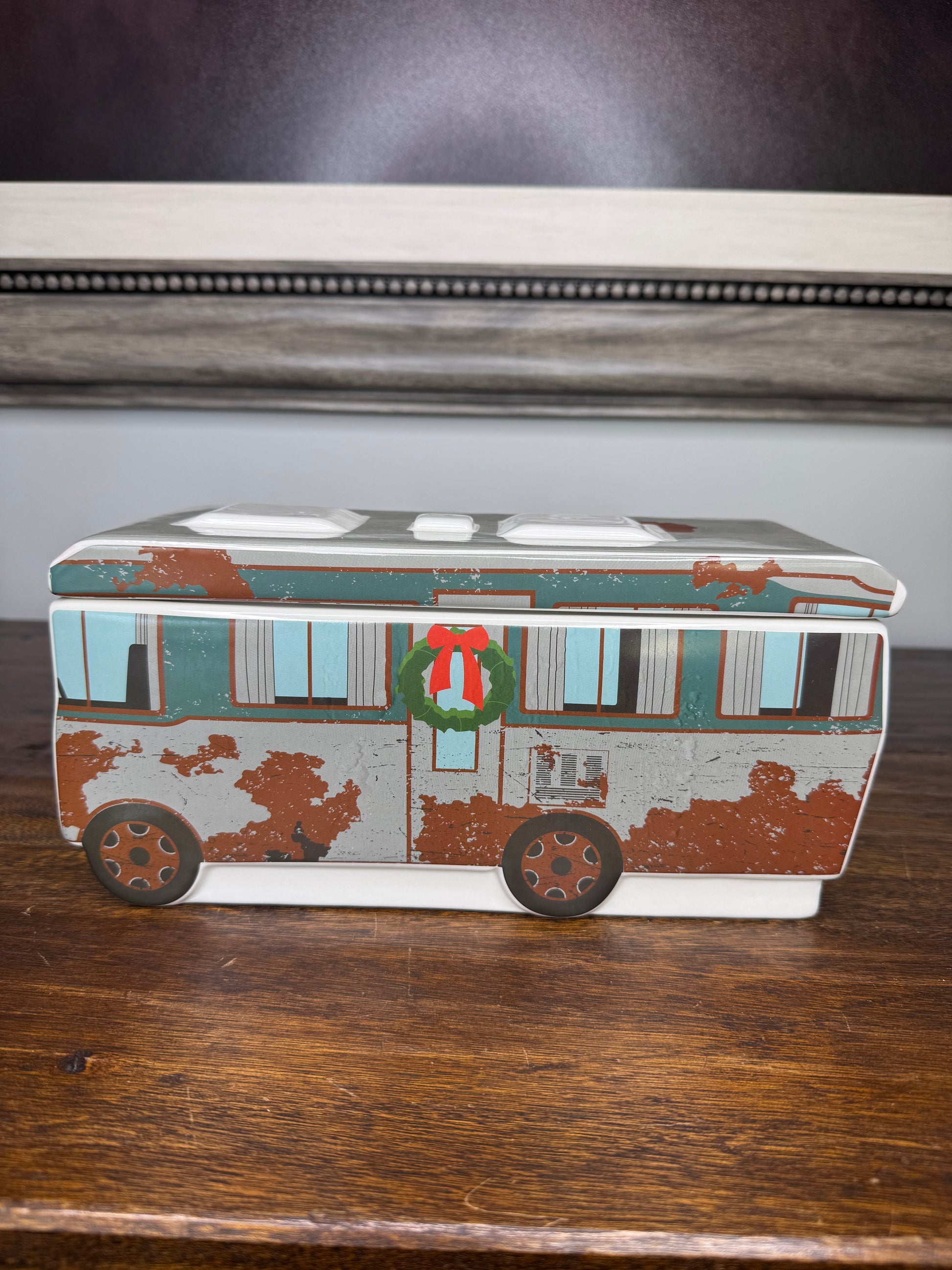 New in Box Enesco Griswold Christmas Vacation RV Cookie Jar
