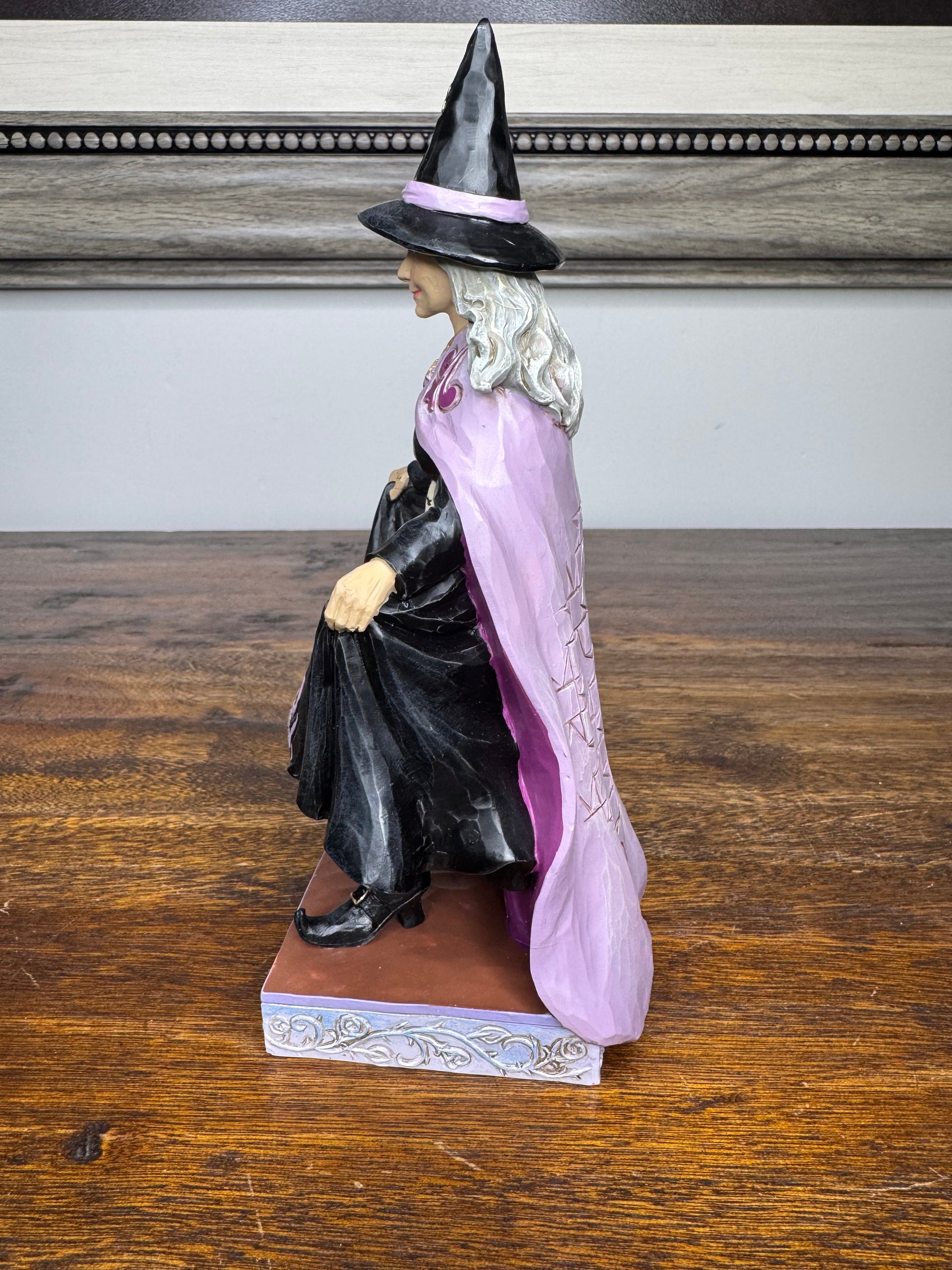 New in Box Jim Shore Heartwood Creek "Wicked Spiced Pumpkins" Witch Figurine