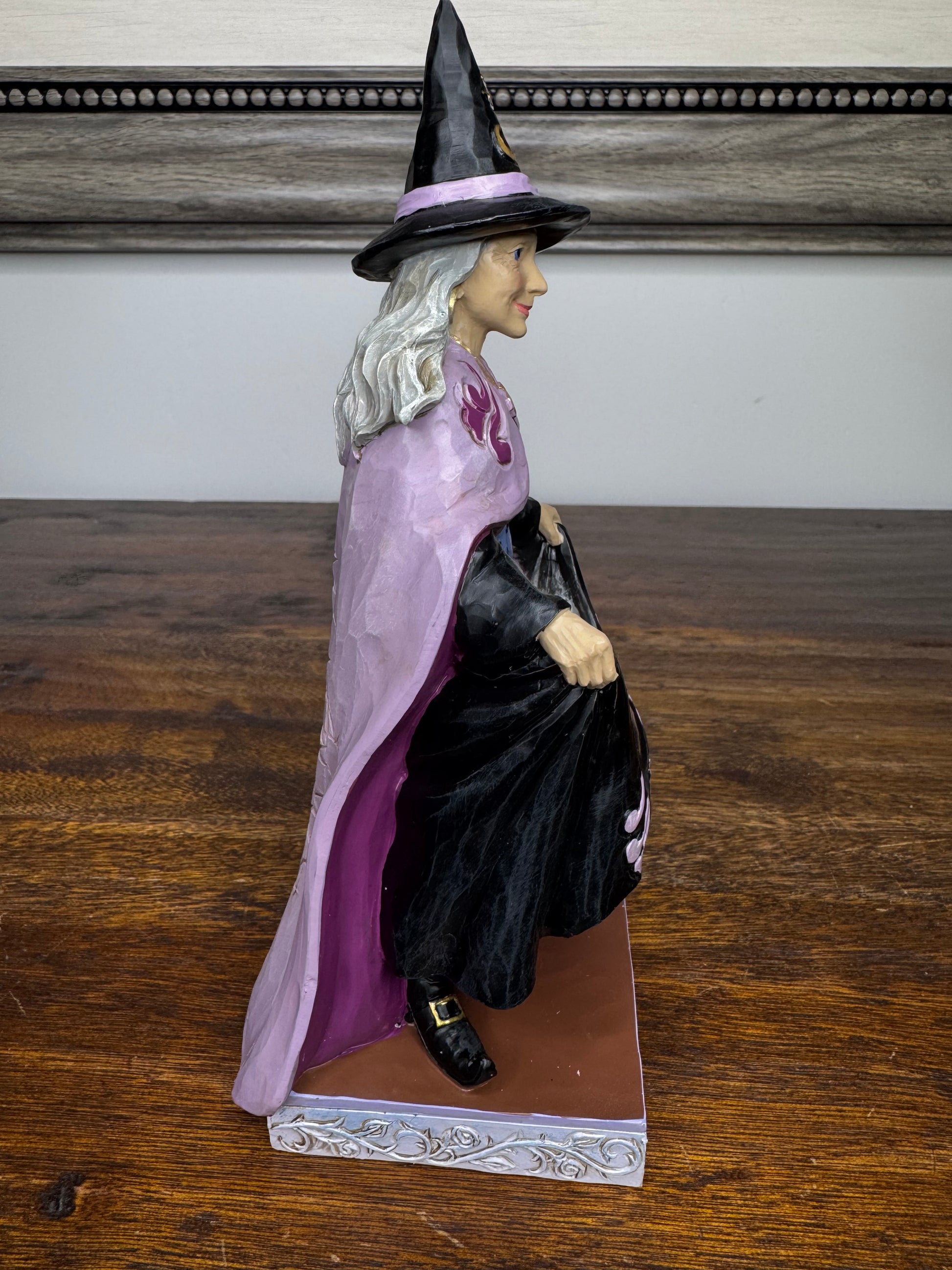 New in Box Jim Shore Heartwood Creek "Wicked Spiced Pumpkins" Witch Figurine