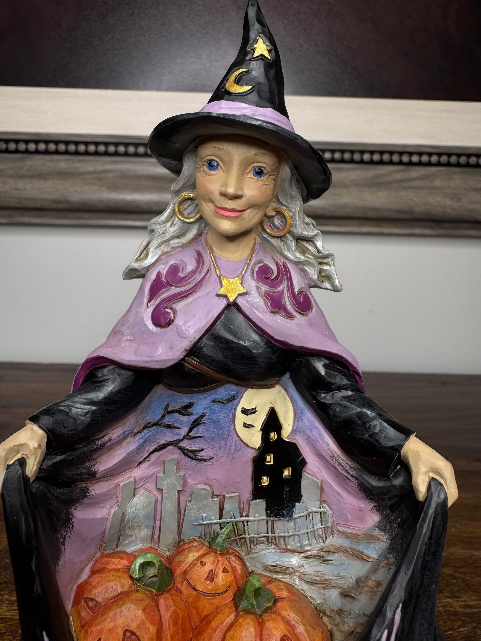 New in Box Jim Shore Heartwood Creek "Wicked Spiced Pumpkins" Witch Figurine