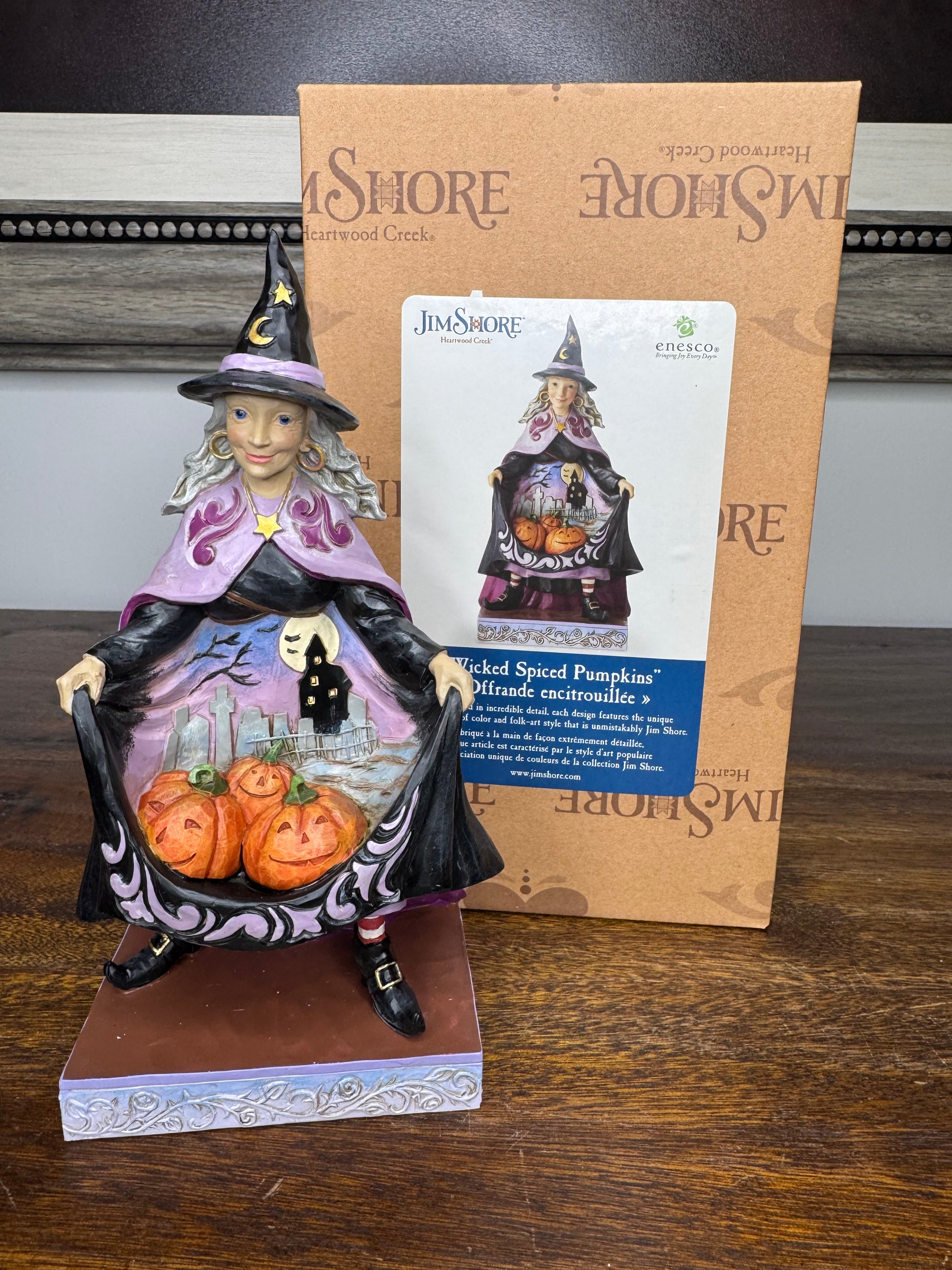 New in Box Jim Shore Heartwood Creek "Wicked Spiced Pumpkins" Witch Figurine