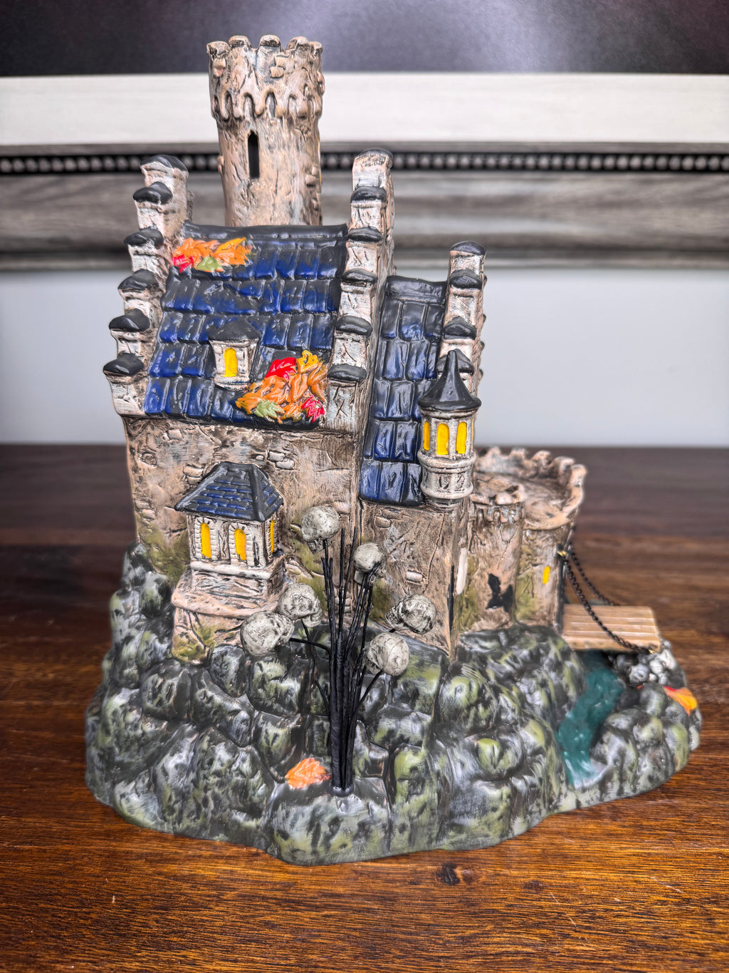 Dept 56 Snow Village Castle Calvaria Light Up Building, New In Box