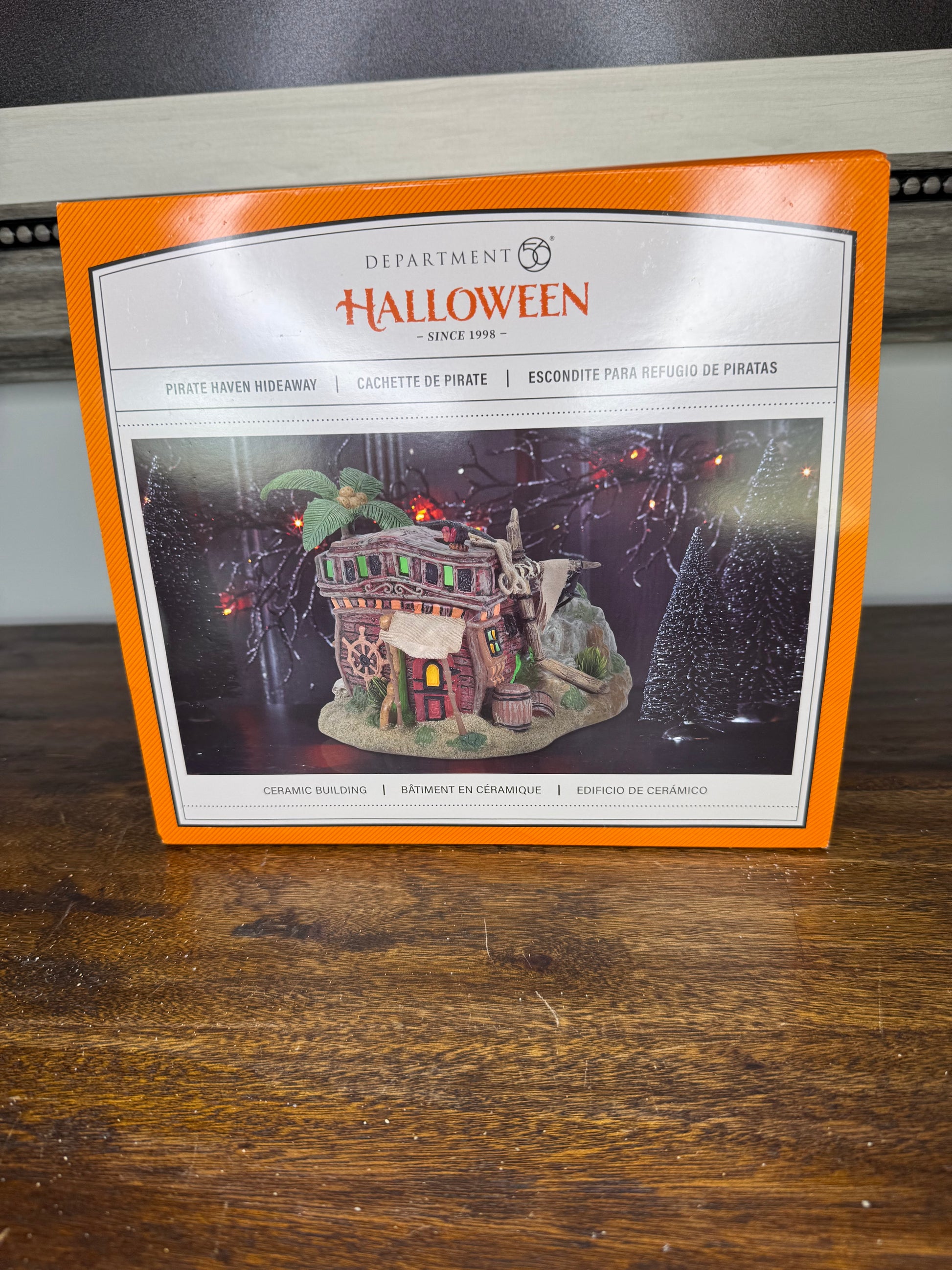 Dept 56 Snow Village Halloween Pirate Haven Hideaway New in Box, Light Up