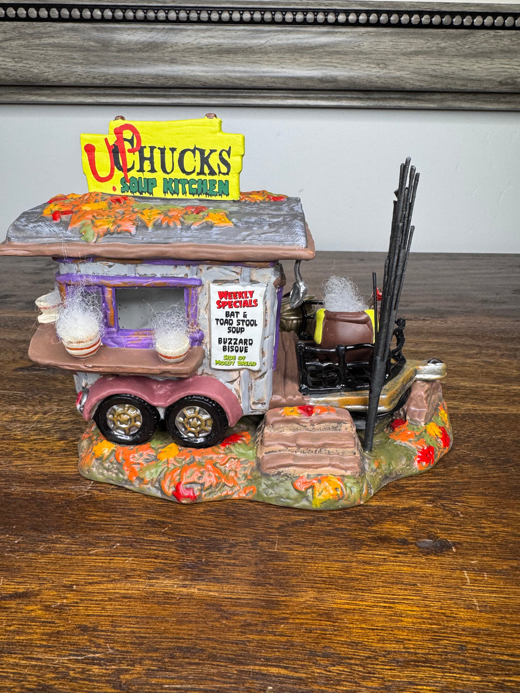 Dept 56 Snow Village Halloween "Upchuck's Soup Kitchen" Light up Building New in Box