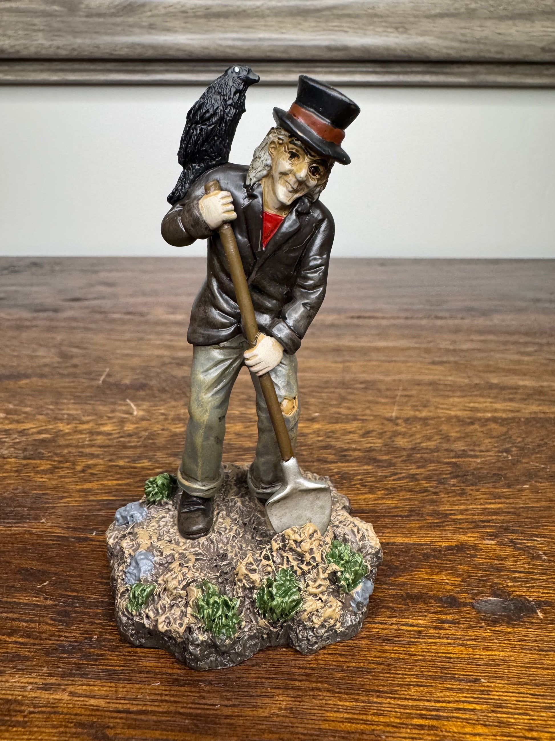 Dept 56 Snow Village Halloween Accessory "Quoth the Raven, Dig Some More"