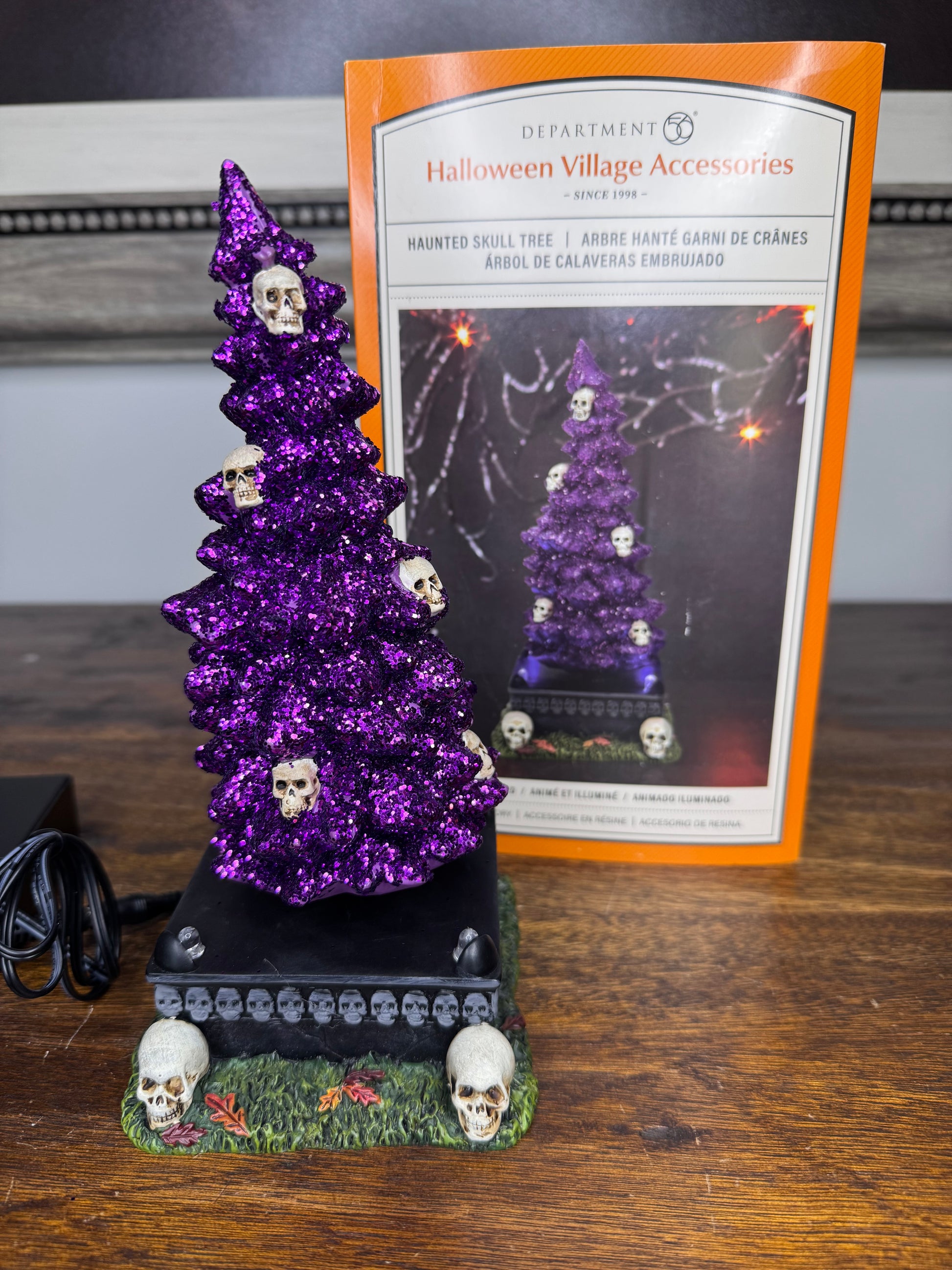 Dept 56 Village CrossHalloween Haunted Skull Tree