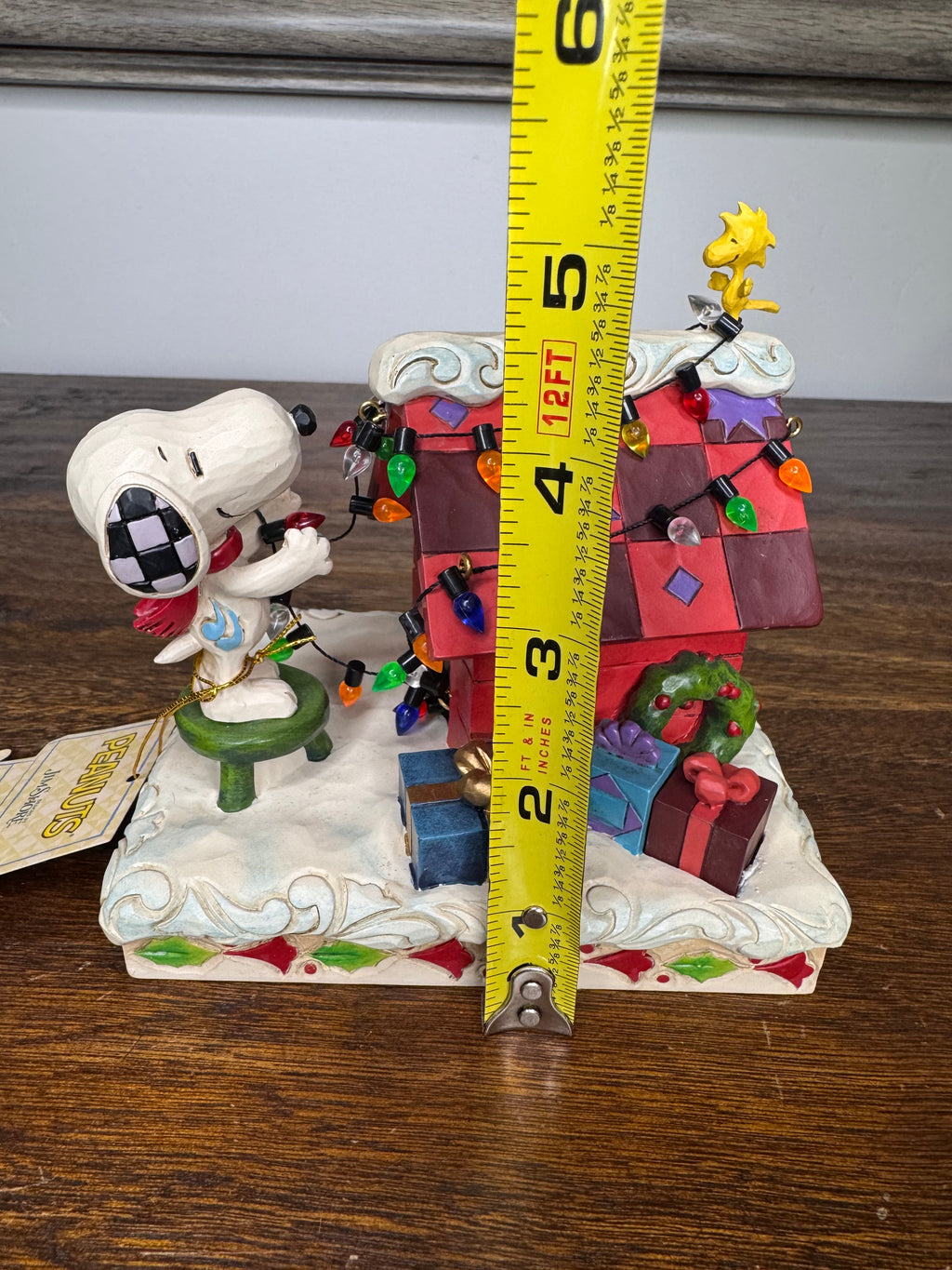 Jim Shore Heartwood Creek "Snoopy and Woodstock Decking the Dog House" NIB