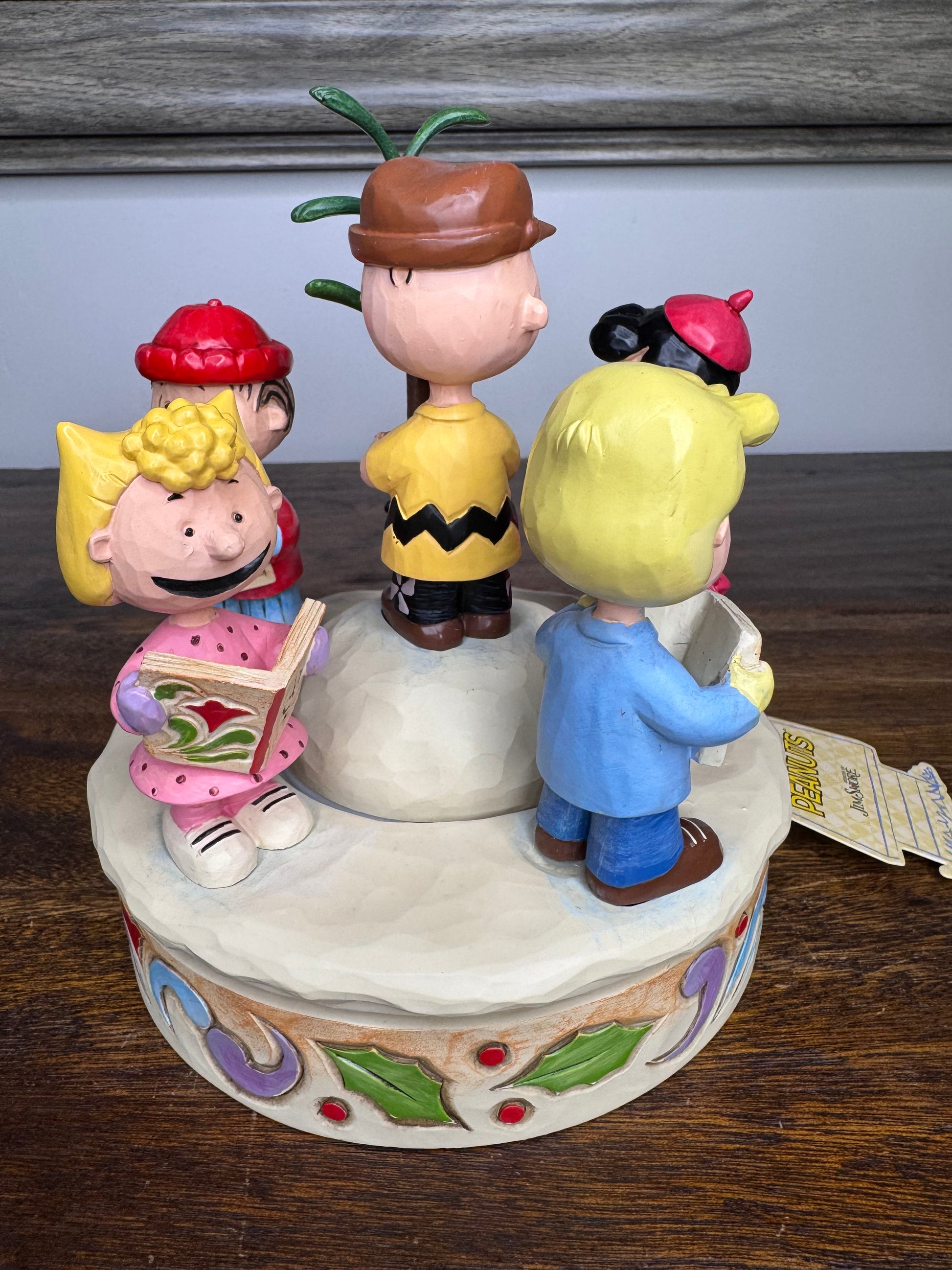 Peanuts by Jim Shore "Spreading Christmas Cheer" NIB