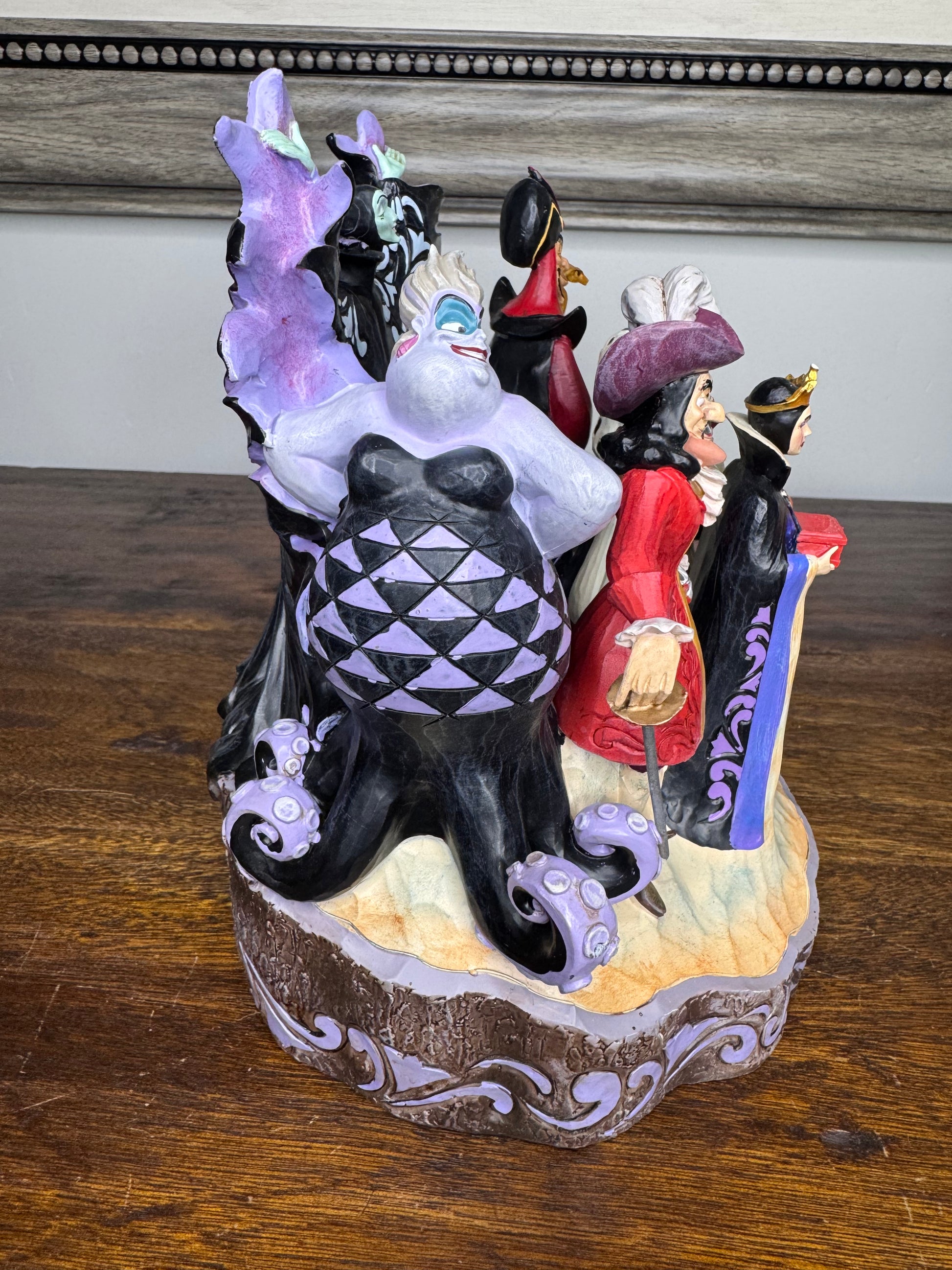 Disney Traditions Jim Shore Vilains Carved by Heart NIB