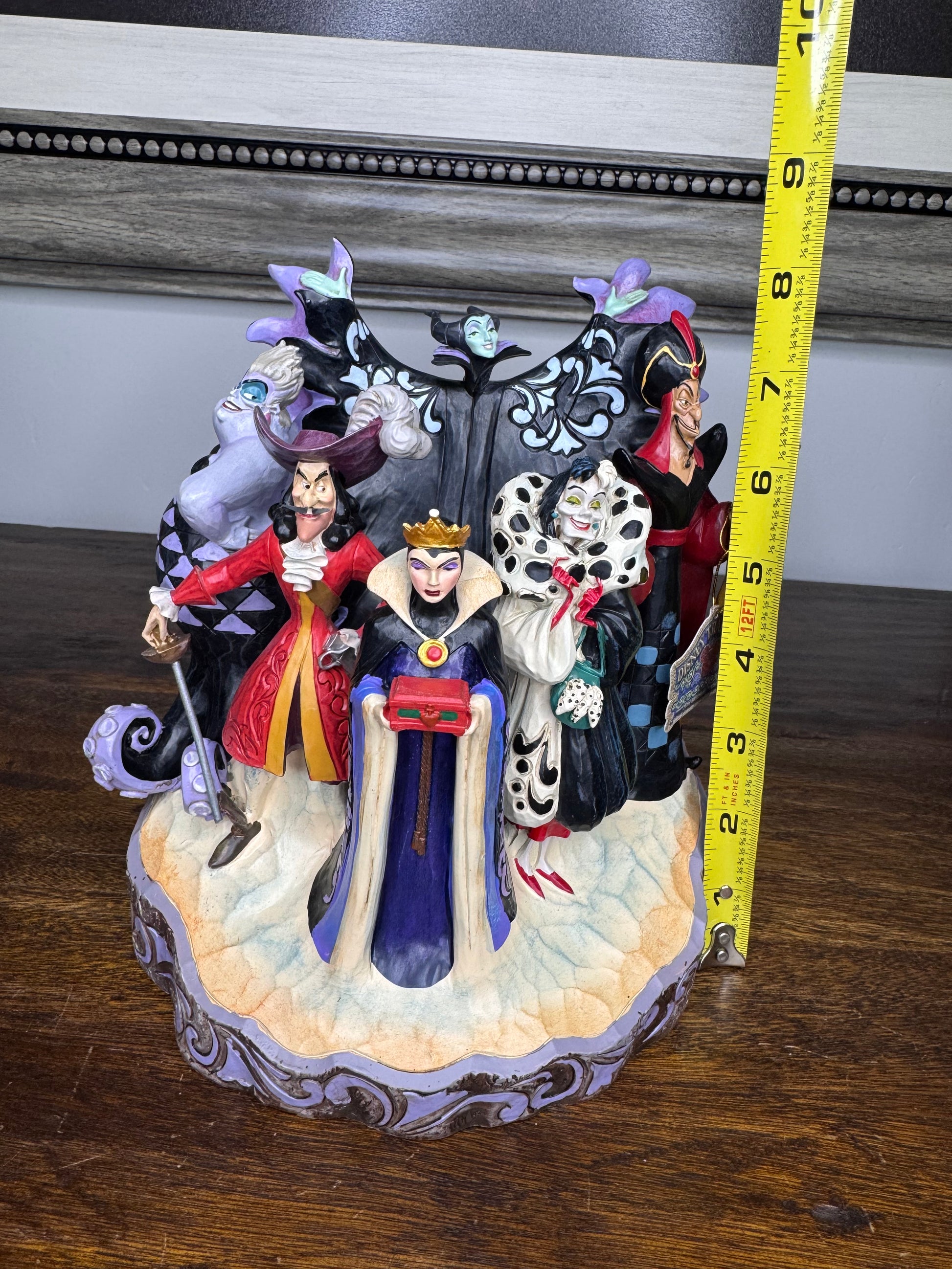 Disney Traditions Jim Shore Vilains Carved by Heart NIB