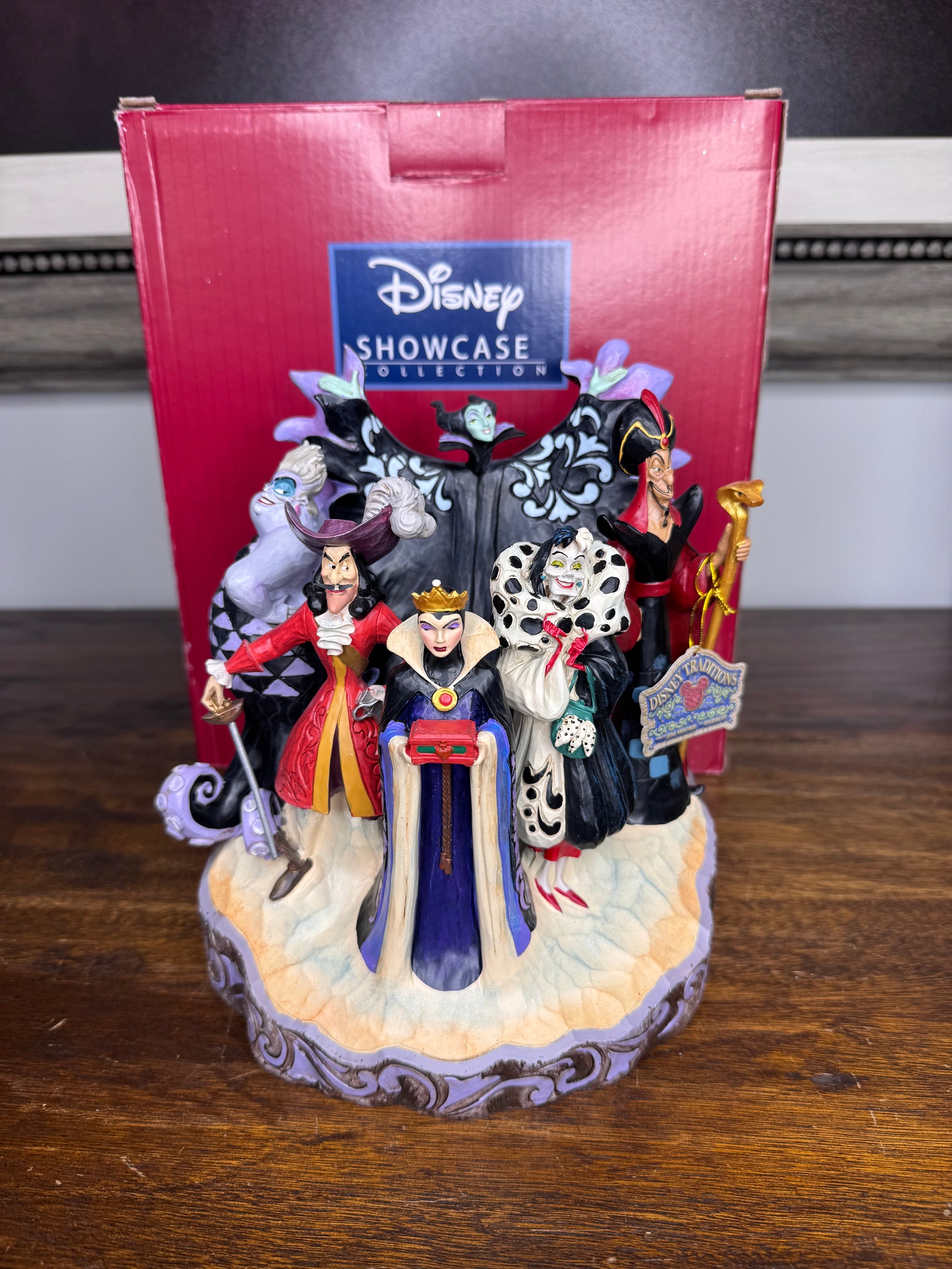 Disney Traditions Jim Shore Vilains Carved by Heart NIB