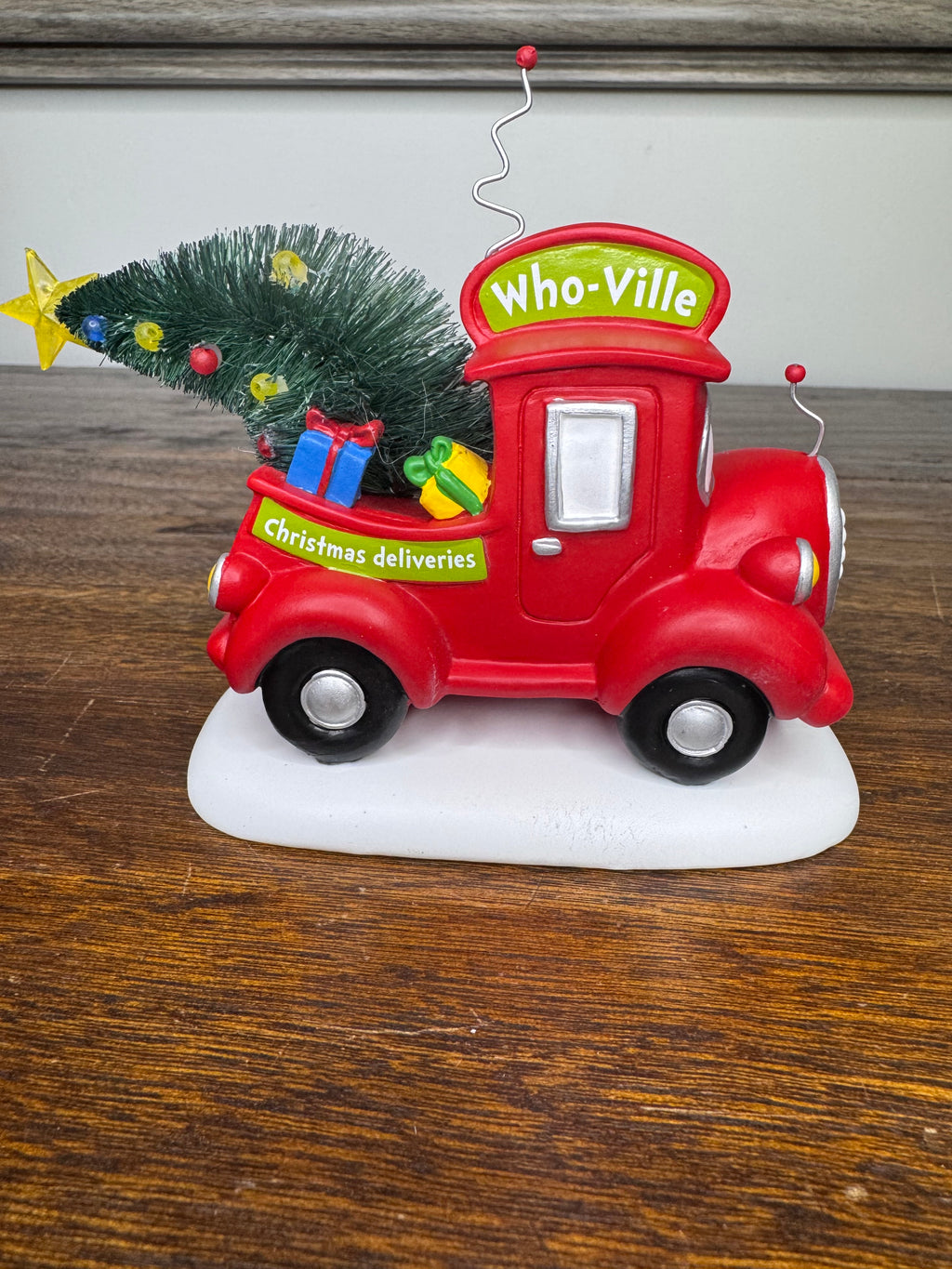 New Dept 56 Grinch Village Who-Ville Christmas Deliveries