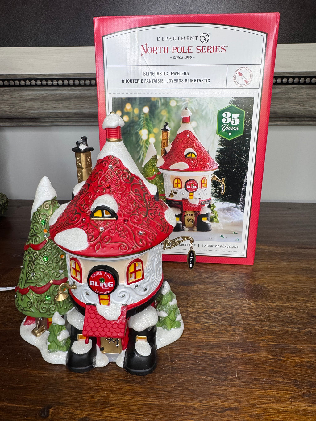 New Dept 56 Snow Village "Blingtastic Jewlers" Light Up Building