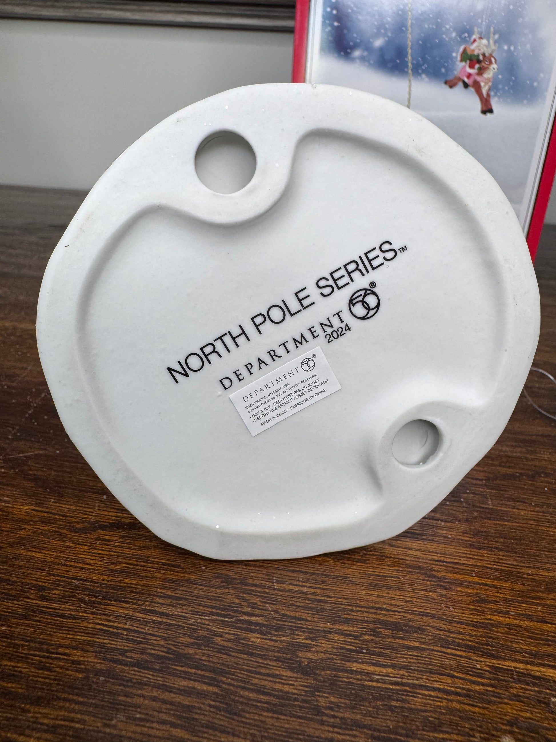 New Dept 56 North Pole Village Accessory "Elfette TestFlight Ariel"