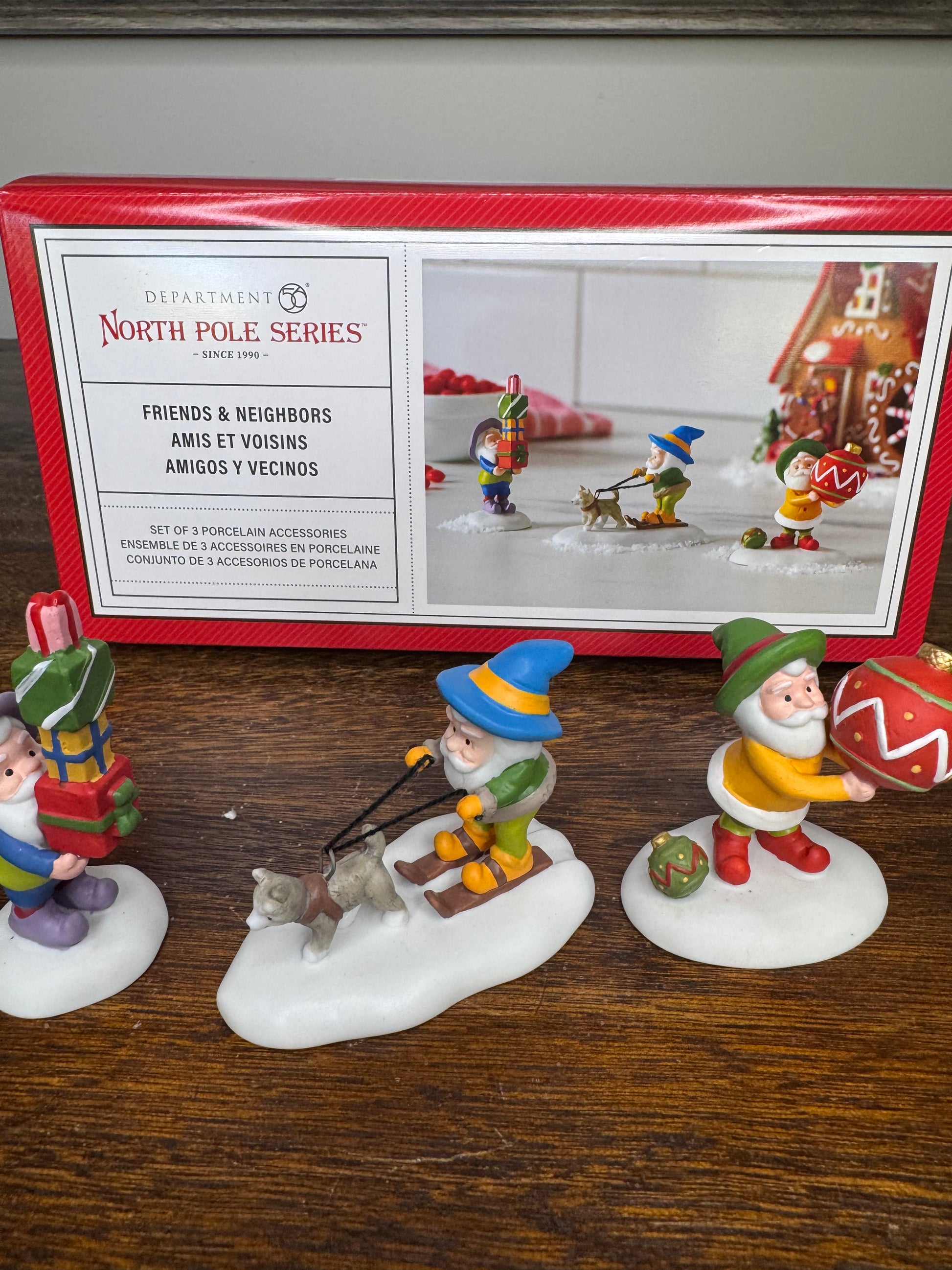 New Dept 56 North Pole Village Accessory "Friends and Neighbors" Set of 3