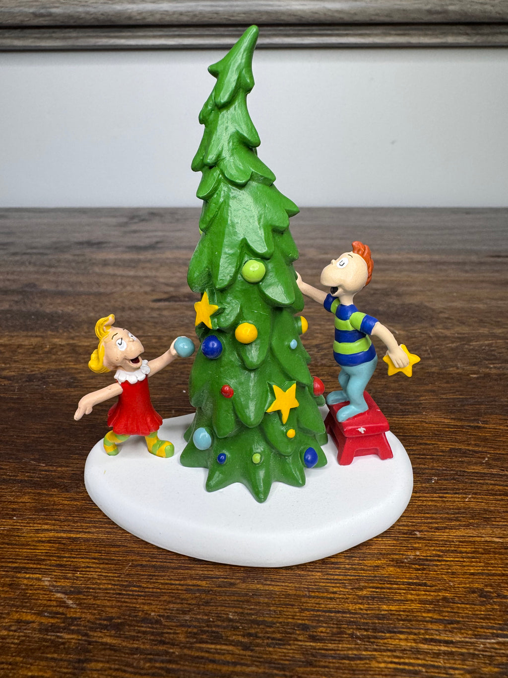 New Dept 56 Grinch Village Accessory "Who-Ville Christmas Tree"