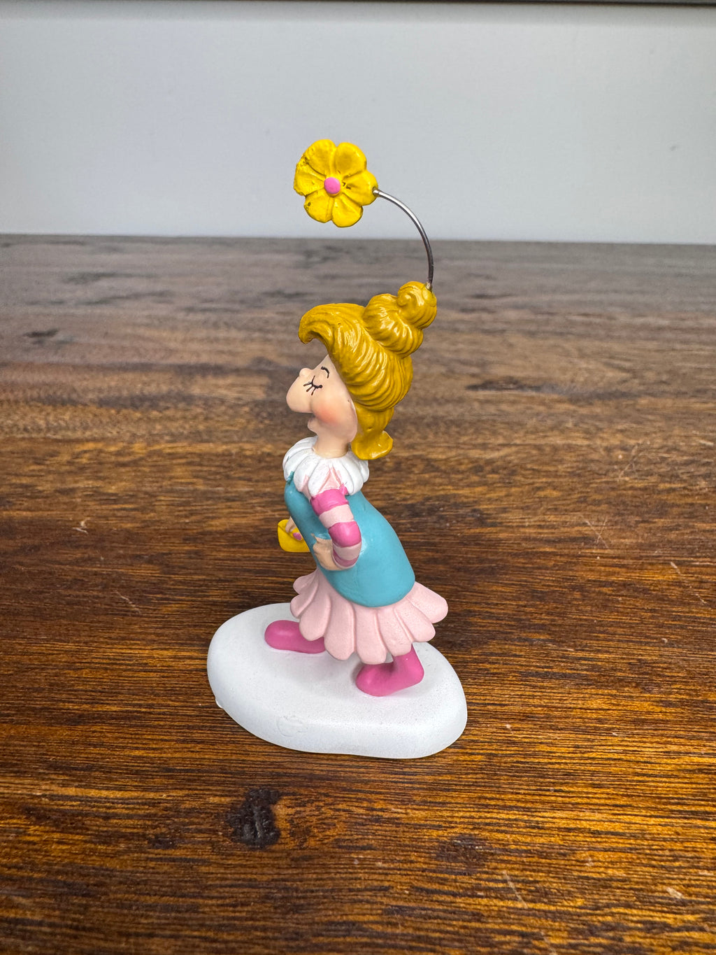 New Dept 56 Grinch Village "Holiday Who Do"